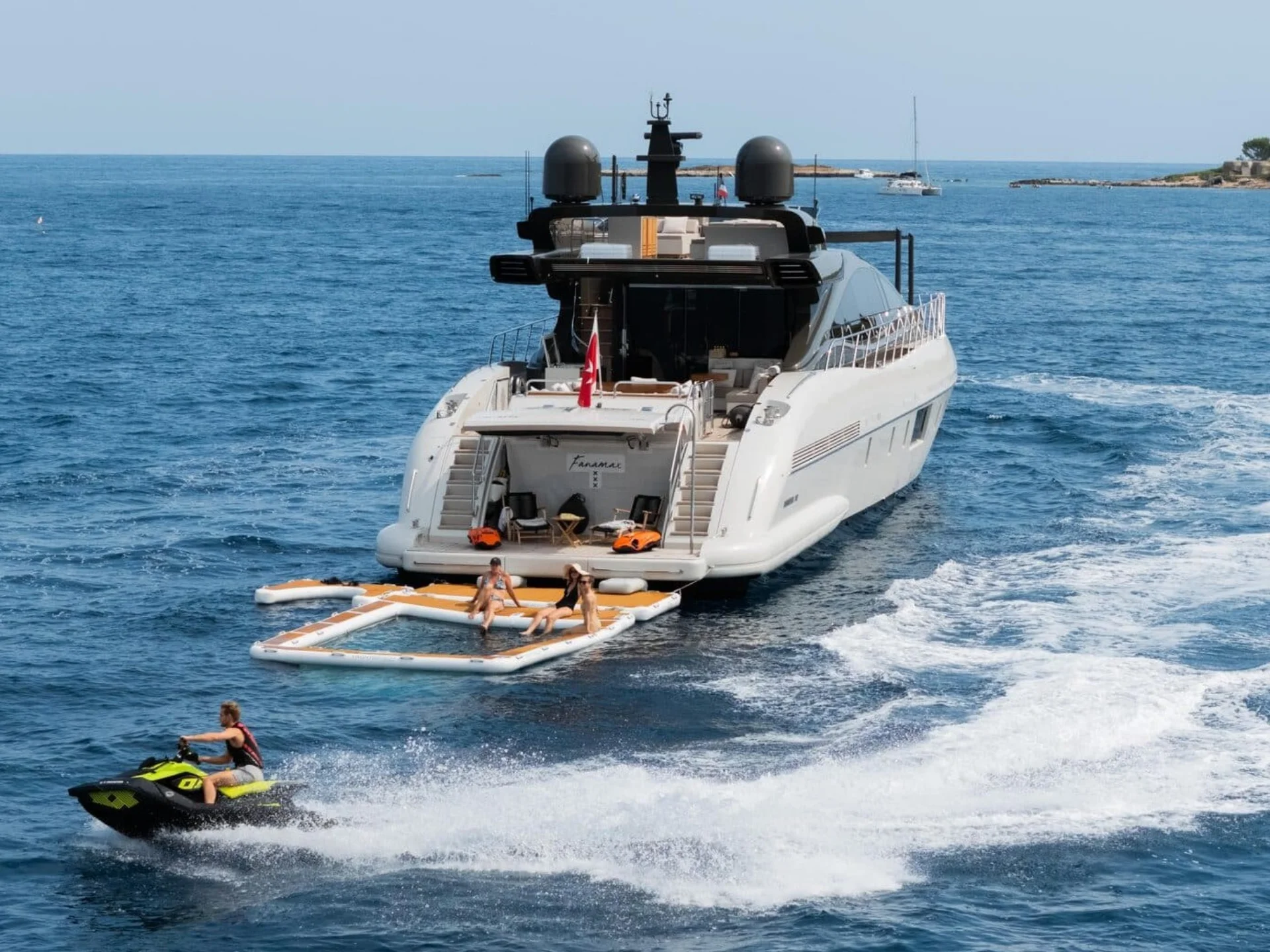 FANAMAX | Mangusta 110 - Mangusta