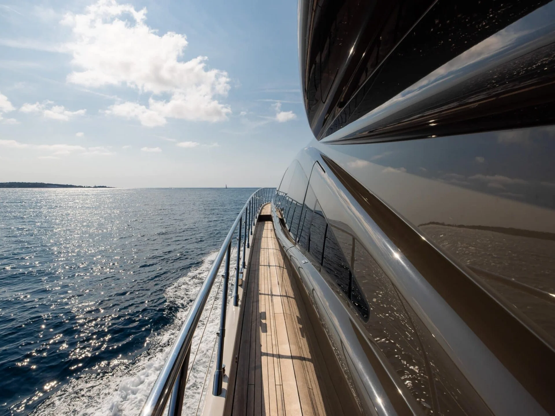 FANAMAX | Mangusta 110 - Mangusta