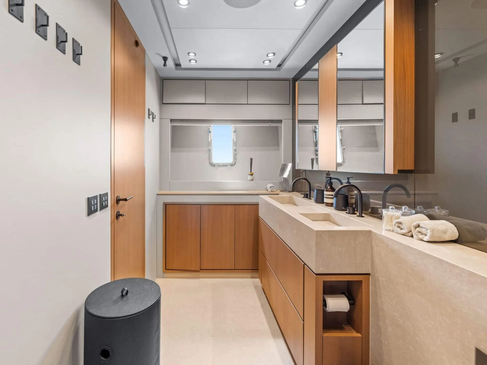 FANAMAX | Mangusta 110 - Mangusta