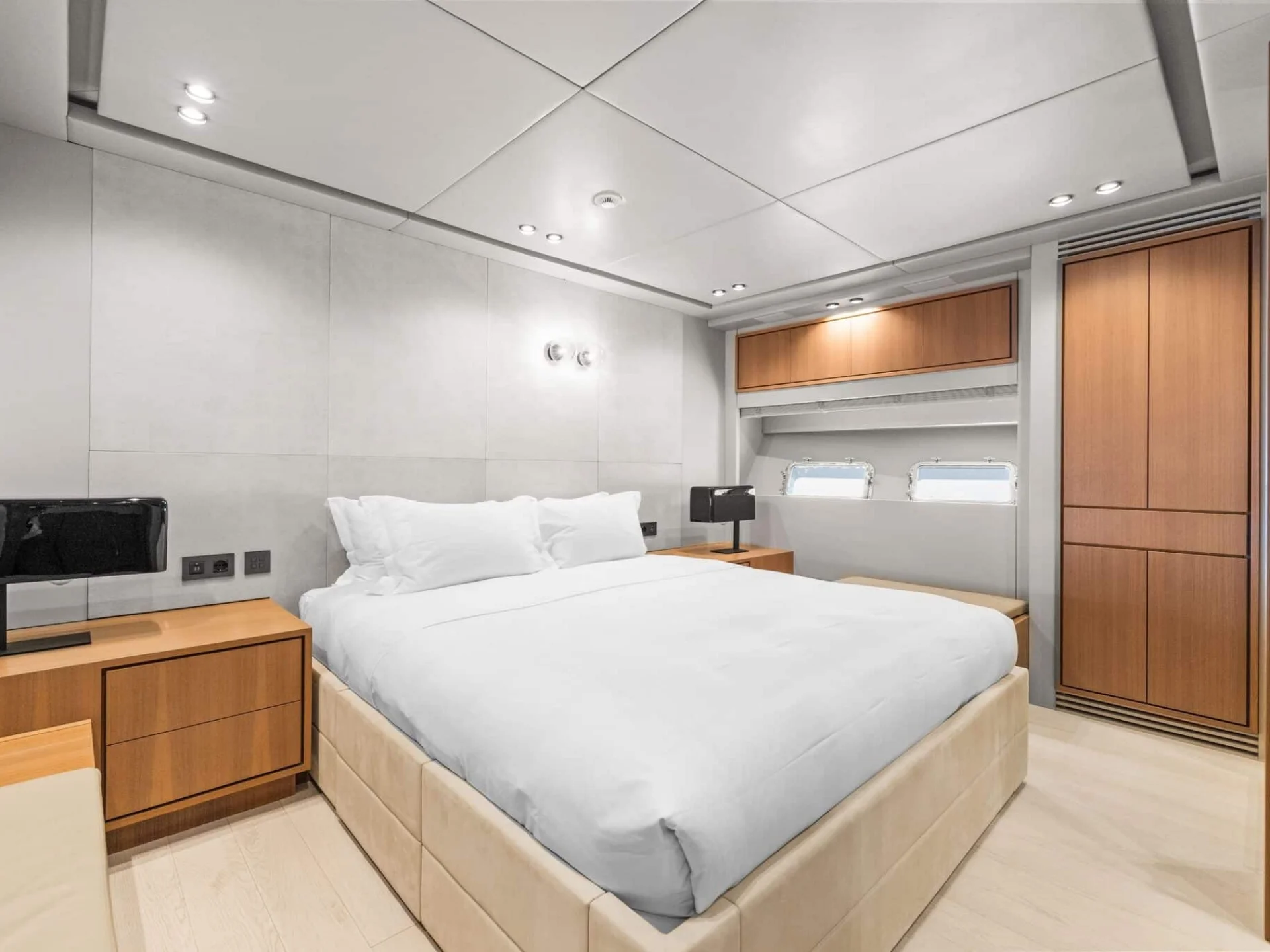 FANAMAX | Mangusta 110 - Mangusta