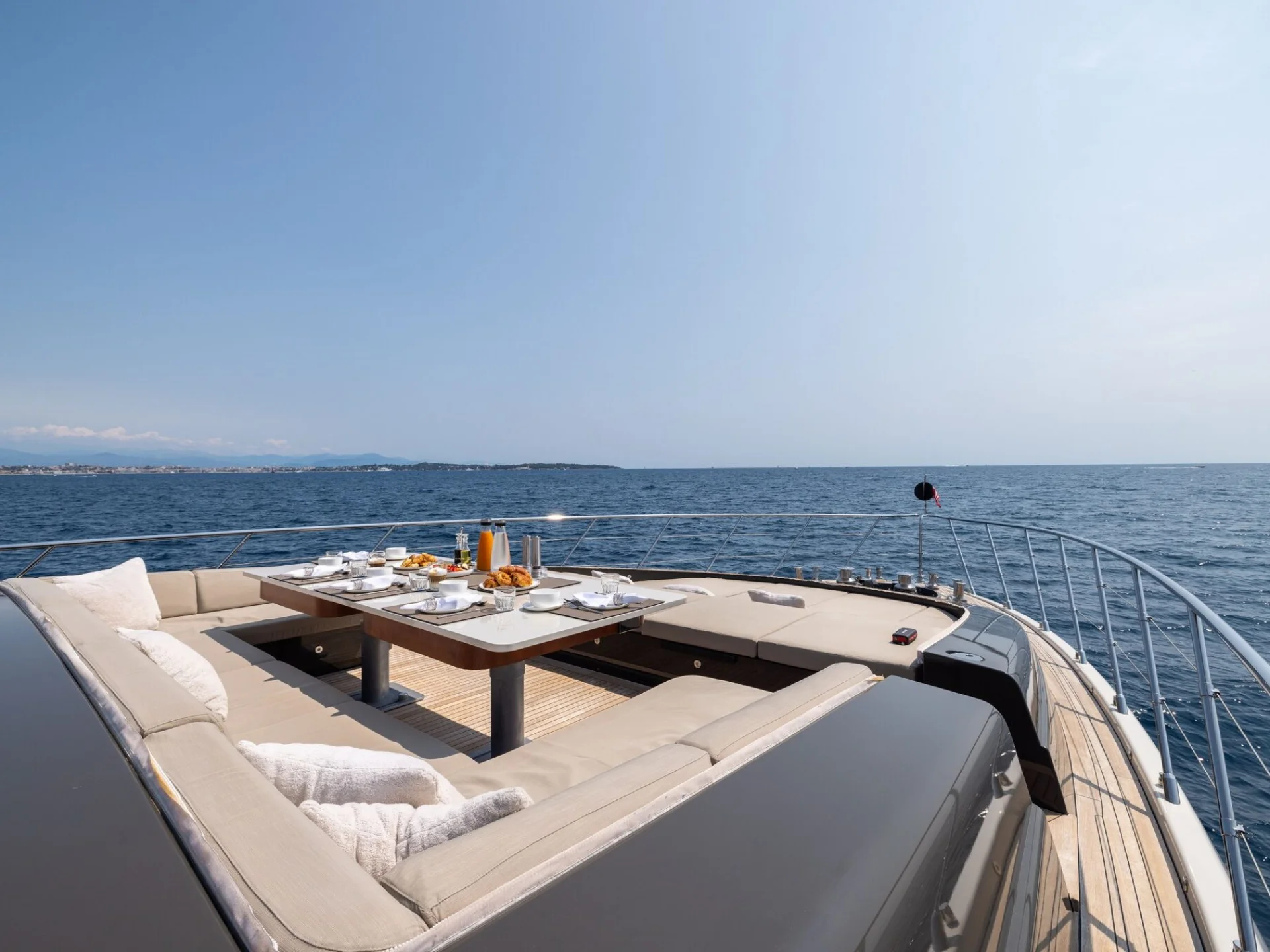 FANAMAX | Mangusta 110 - Mangusta