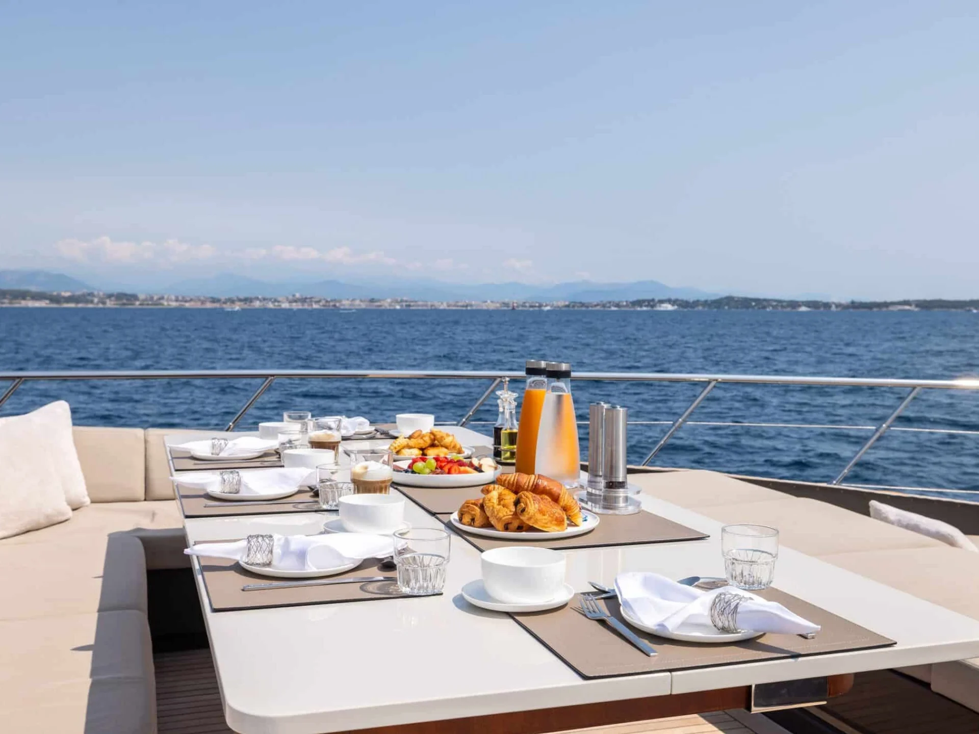 FANAMAX | Mangusta 110 - Mangusta