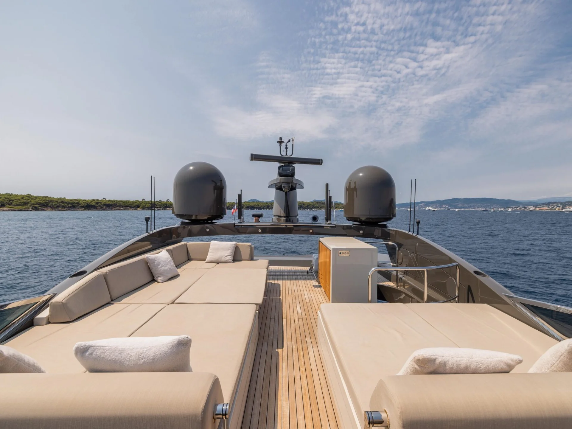 FANAMAX | Mangusta 110 - Mangusta