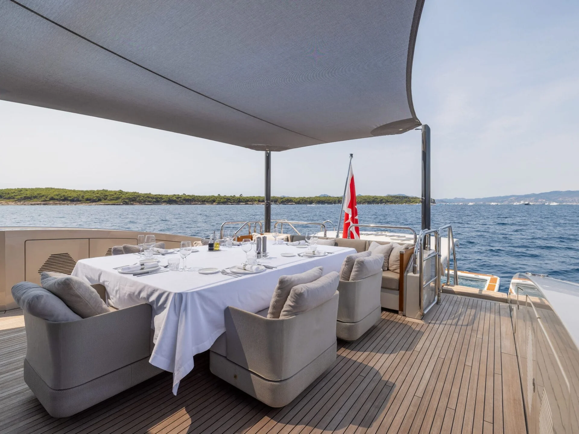 FANAMAX | Mangusta 110 - Mangusta