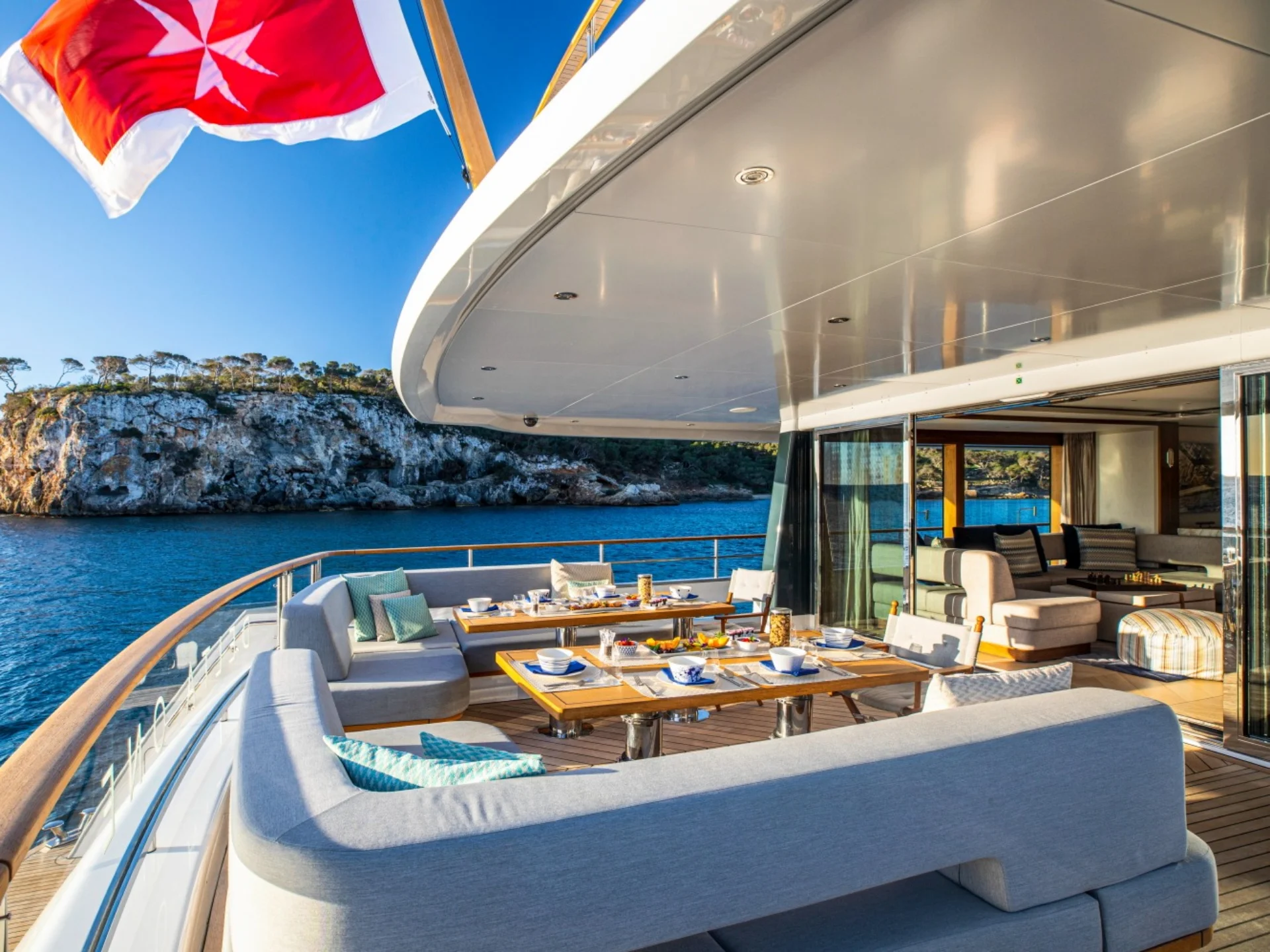 DELTA ONE  |  Mulder ThirtySix - Mulder