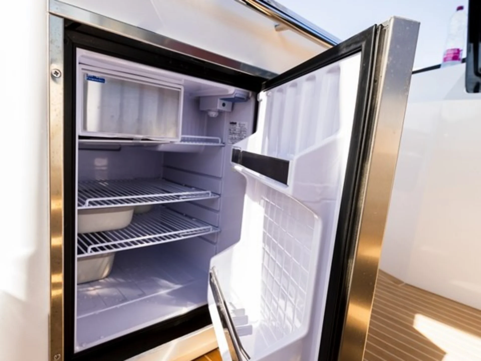 HOUSE OF HÜTTER DR. NO  |  Grand Tourer GT - Other