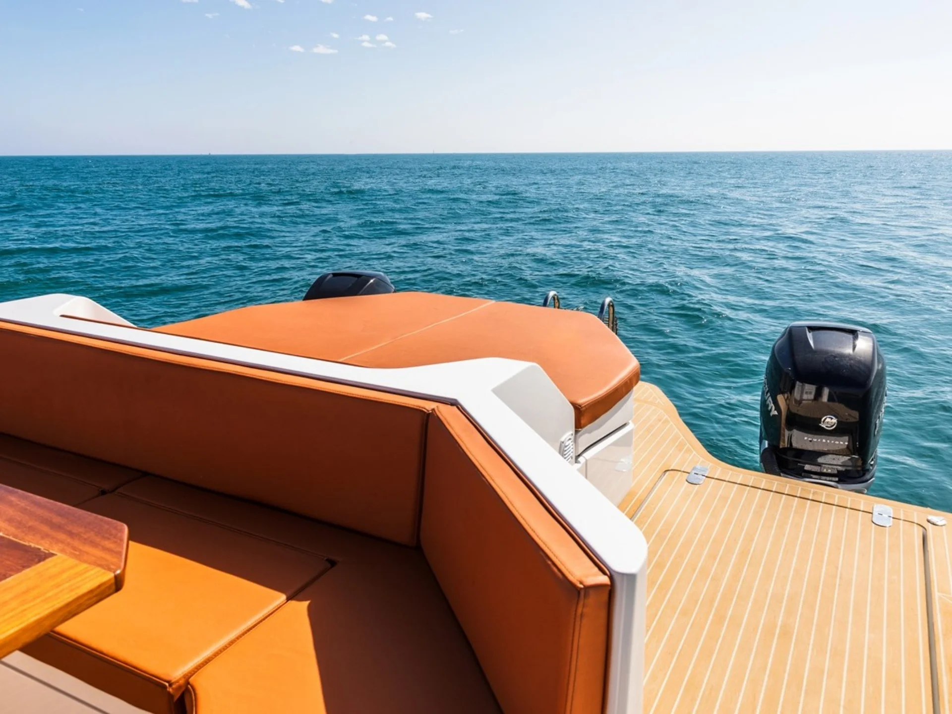 HOUSE OF HÜTTER DR. NO  |  Grand Tourer GT - Other