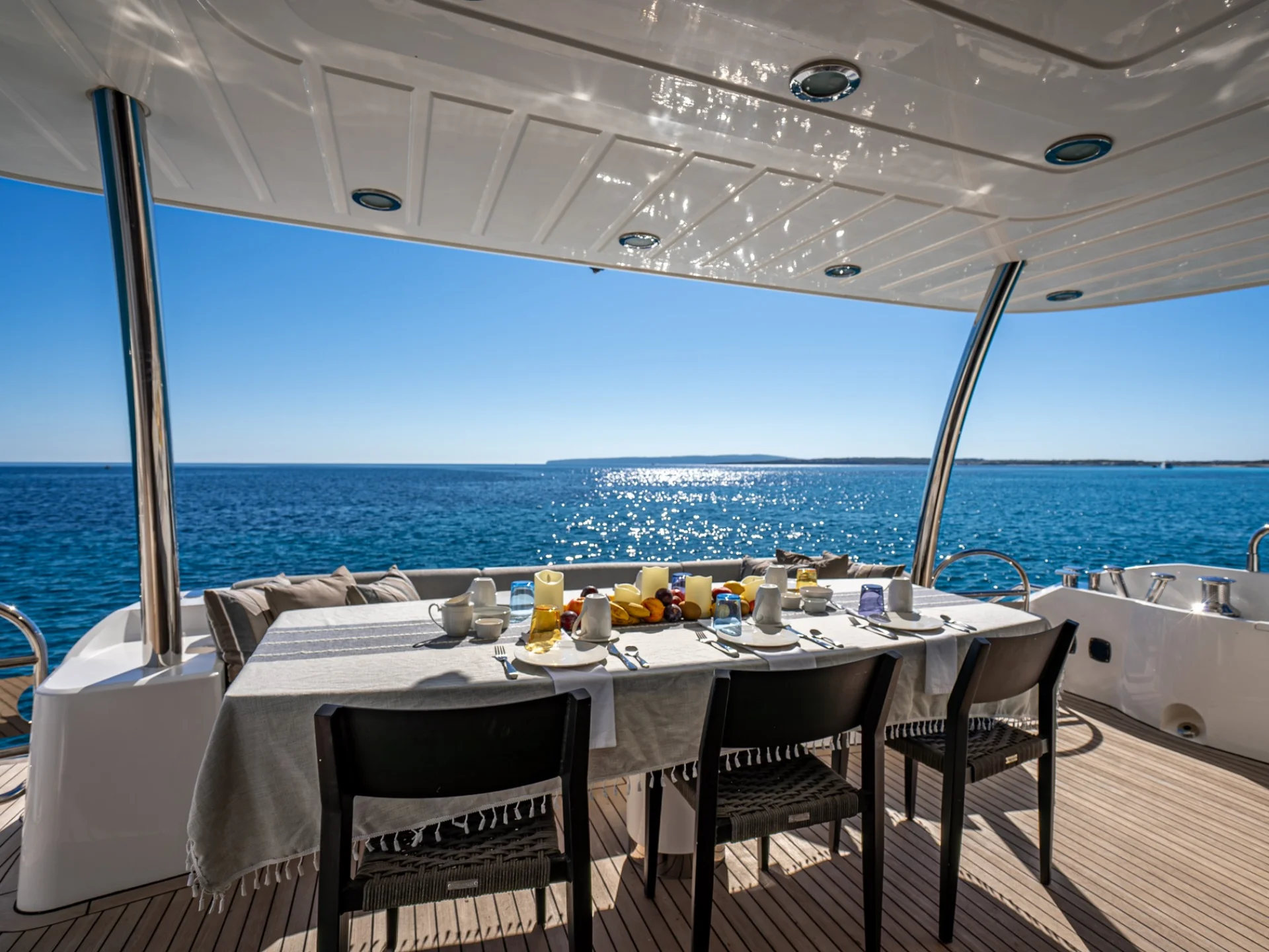 MOZZ II | Sunseeker 27M - Sunseeker