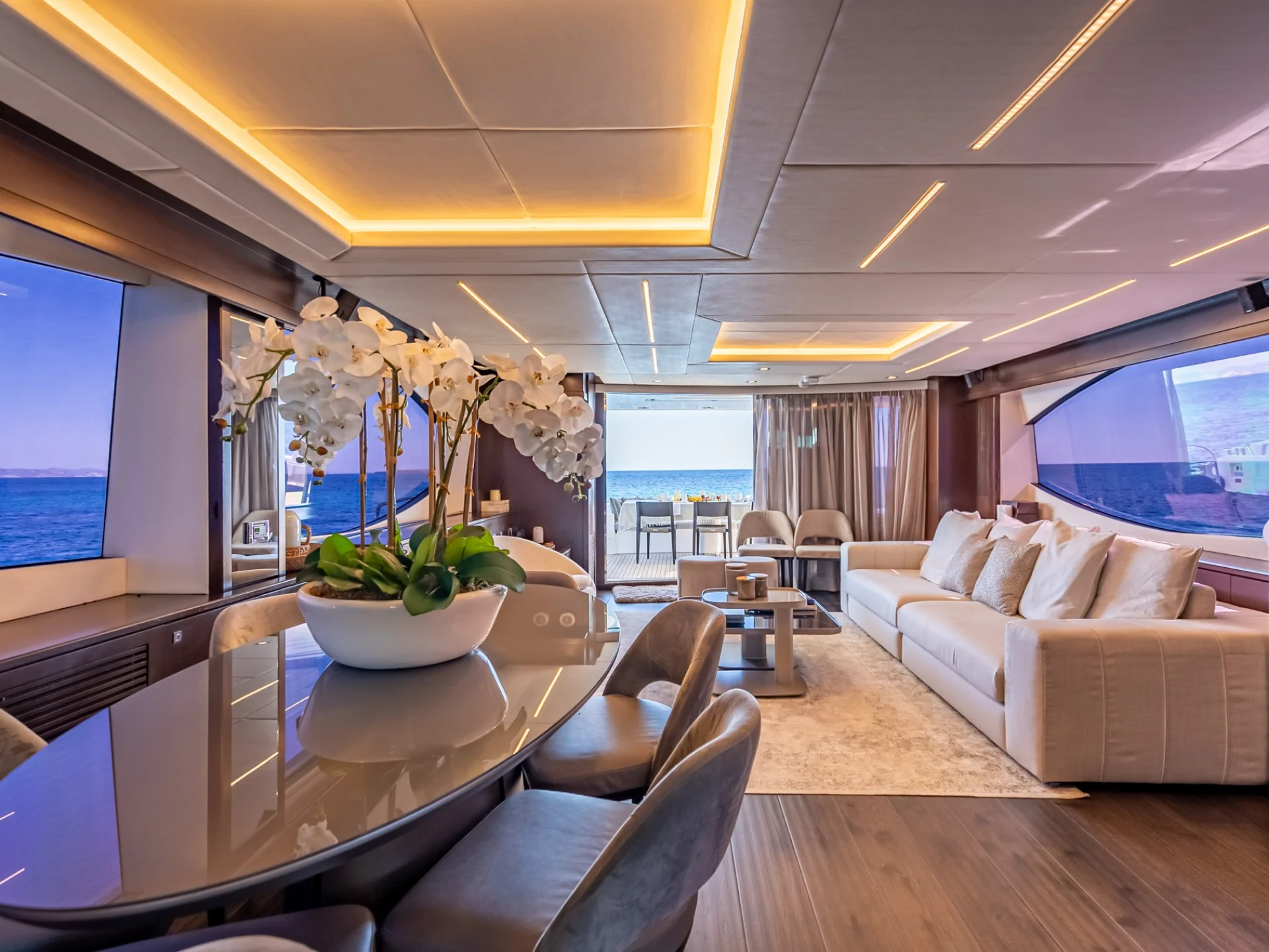 MOZZ II | Sunseeker 27M - Sunseeker