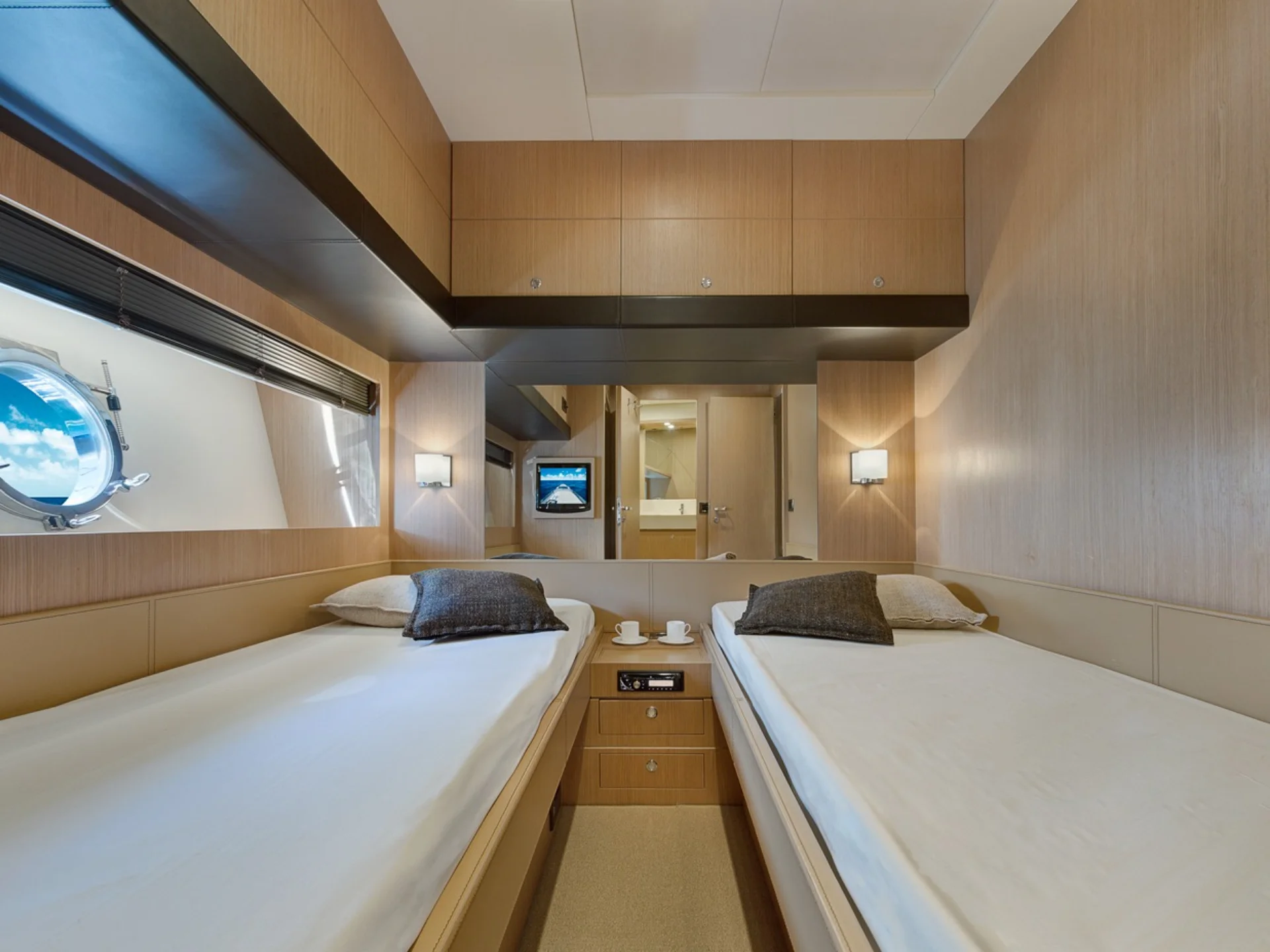 POLLY | Riva Venere 75 - Riva