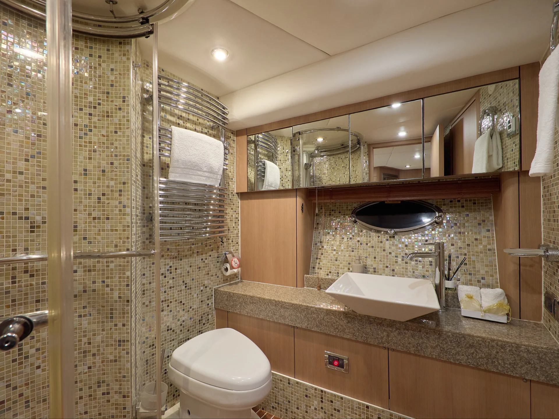 NUMBER 9 | Sunseeker Predator 72 - Sunseeker