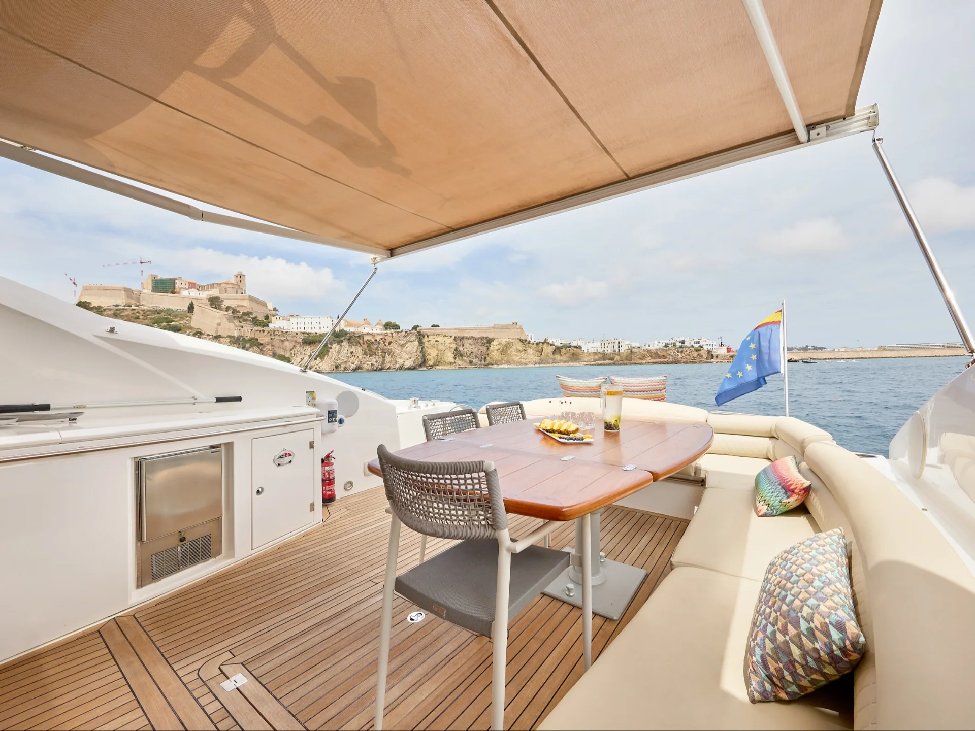 NUMBER 9 | Sunseeker Predator 72 - Sunseeker