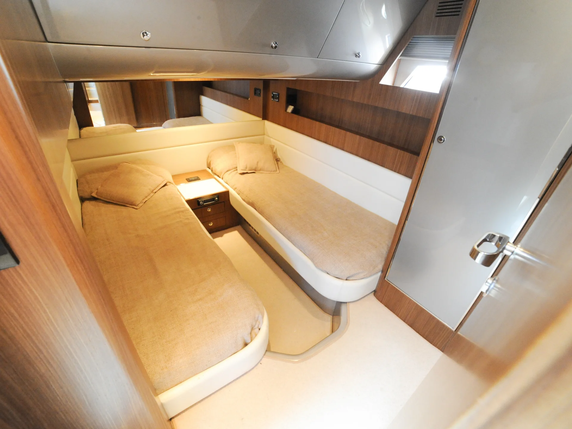 INVICTUS | Riva Rivale 52 - Riva