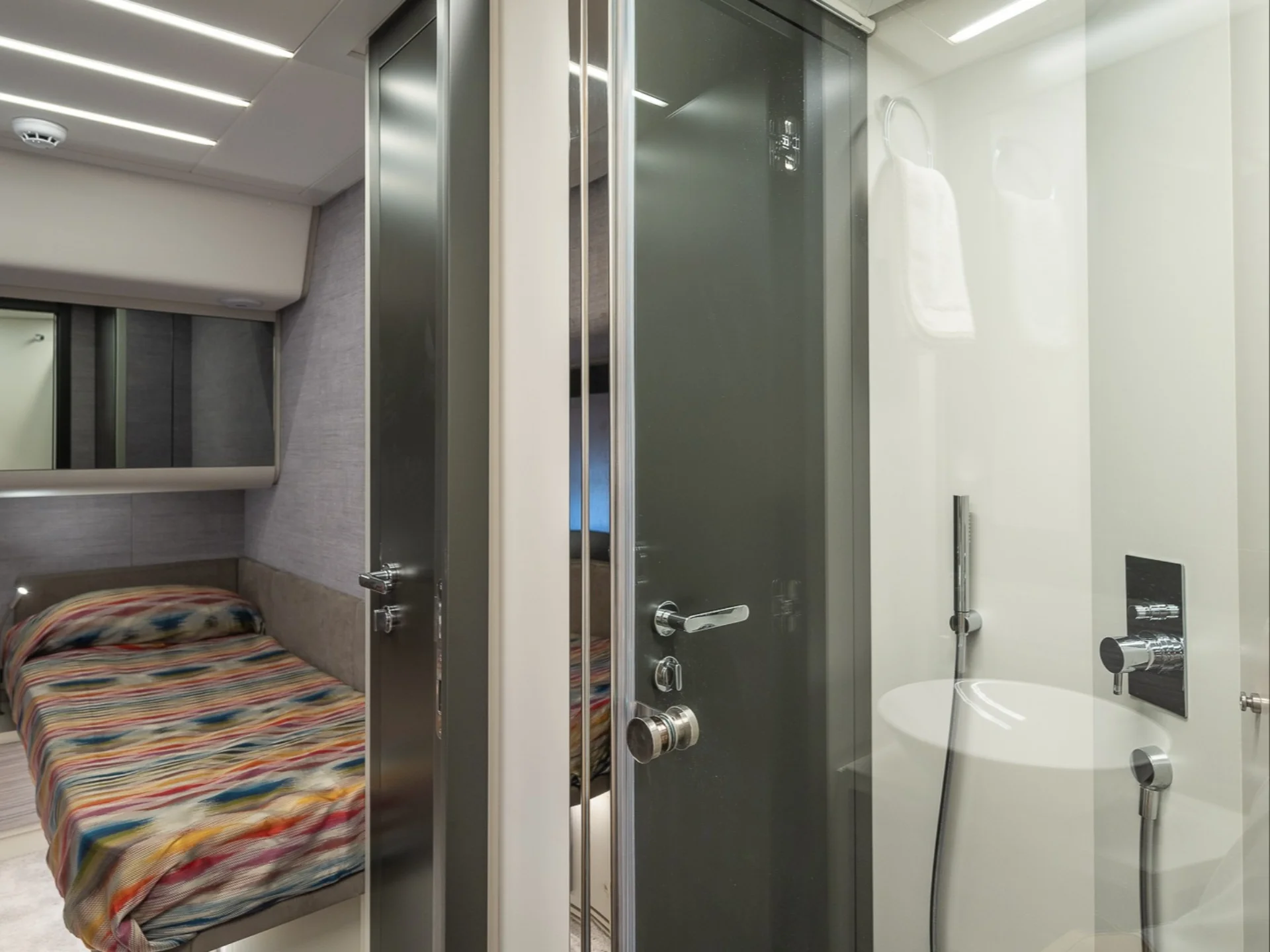 DR. NO | Pershing 6X  - Pershing