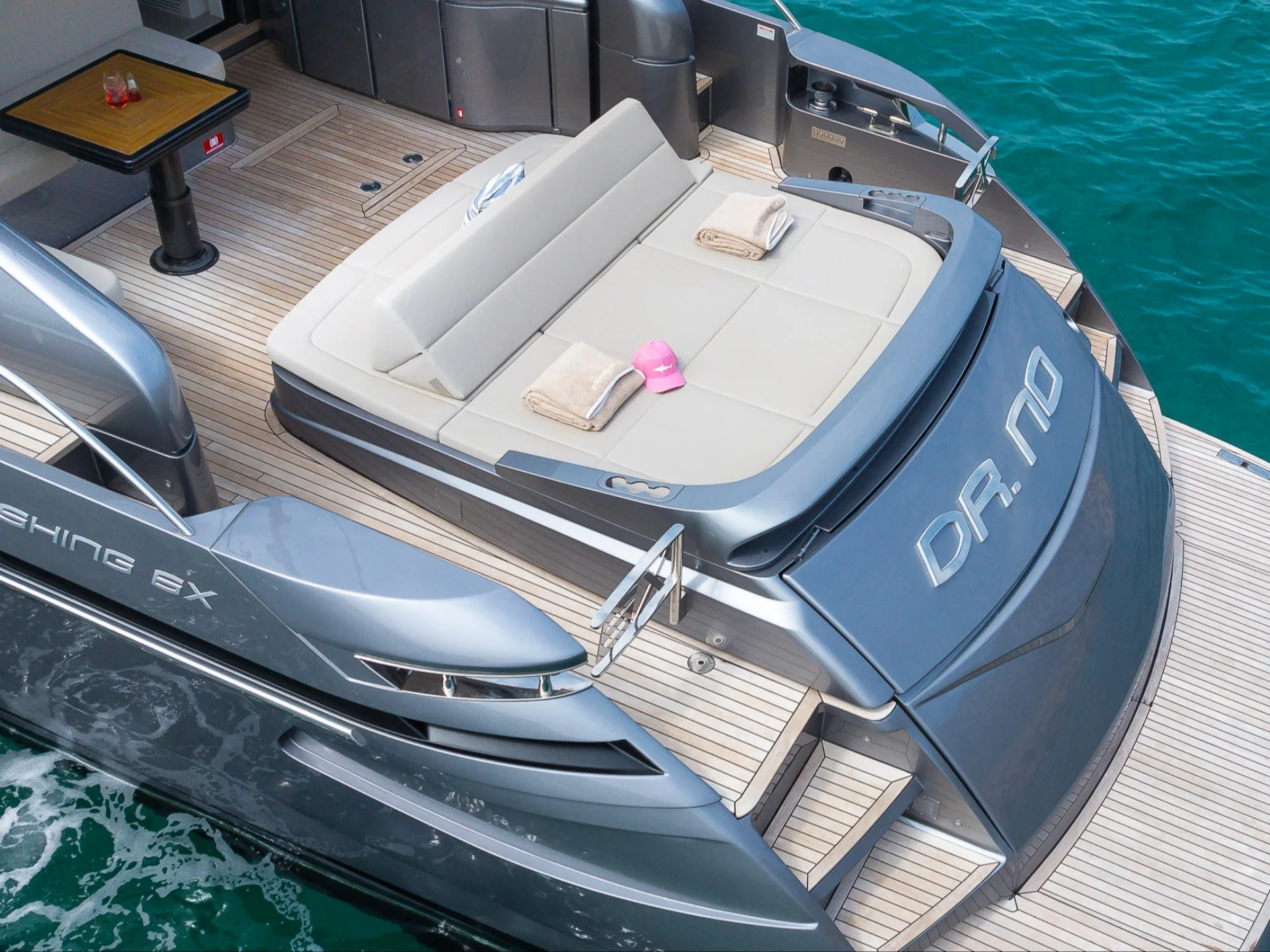 DR. NO | Pershing 6X  - Pershing