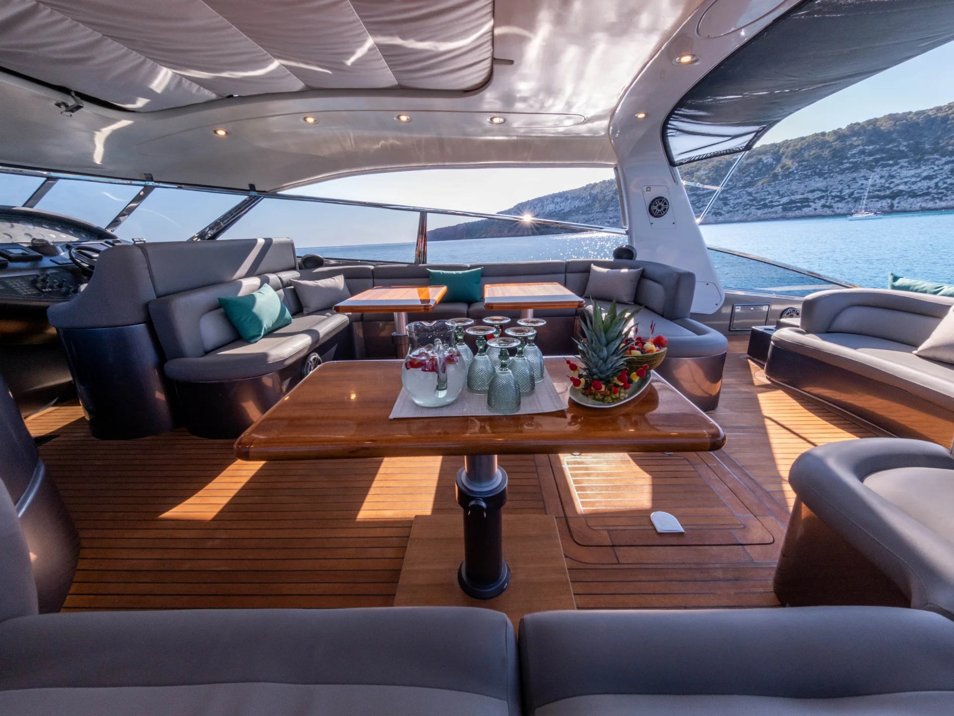 SHADY | Baia Panther 80 - Baia