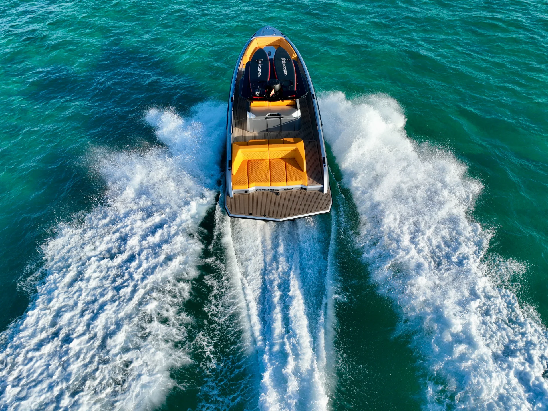 NO TOMORROW | Vanquish VQ40 - Vanquish
