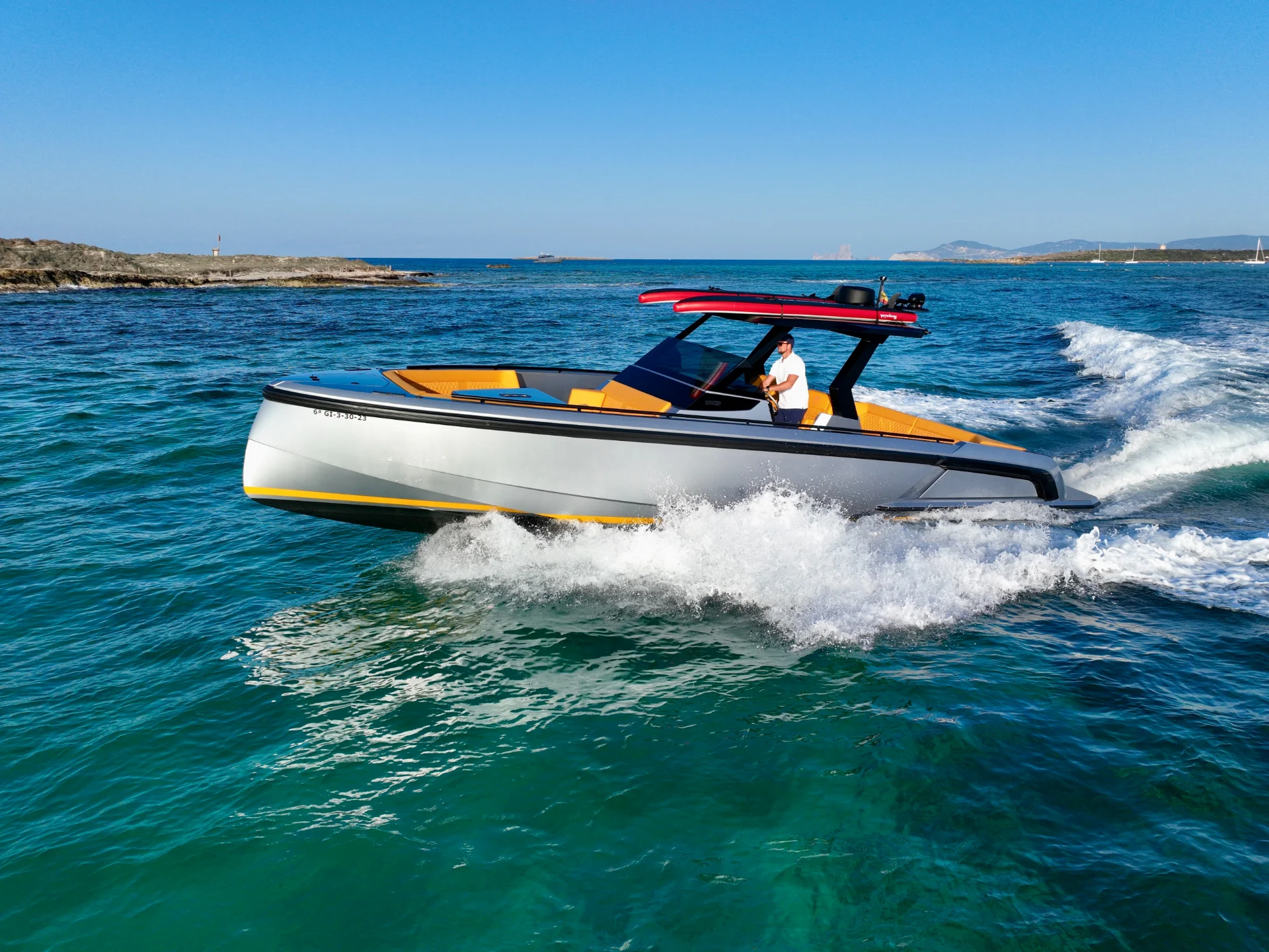 NO TOMORROW | Vanquish VQ40 - Vanquish
