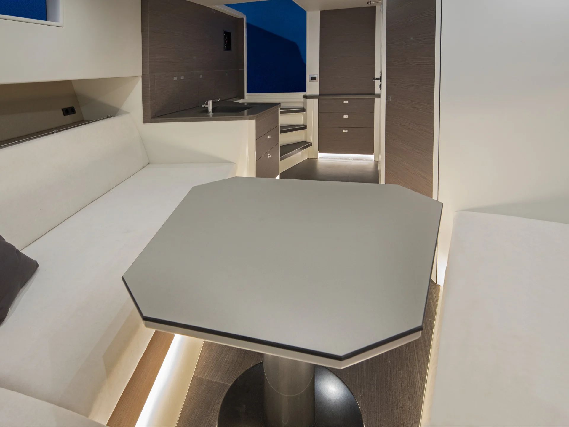 BALR | Vanquish VQ45 - Vanquish