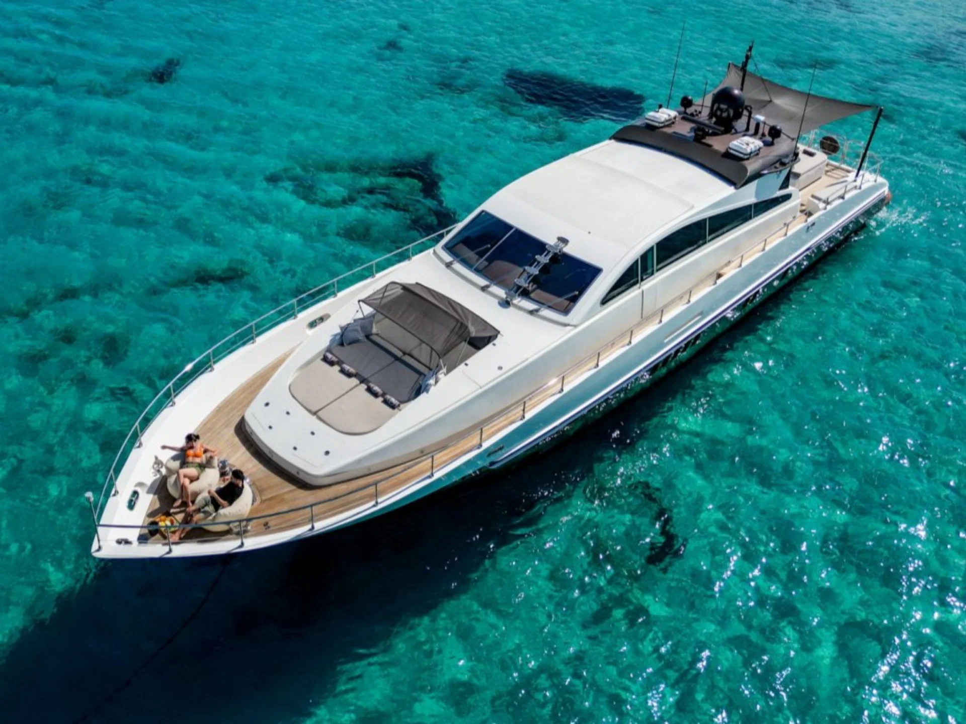 AYA ONE | Leopard 27