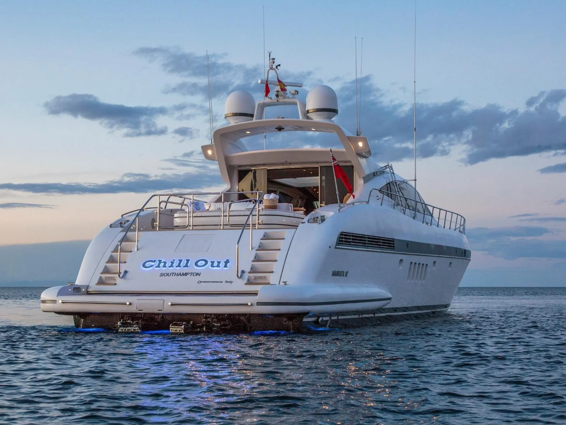 CHILL OUT | Mangusta 92 - Mangusta