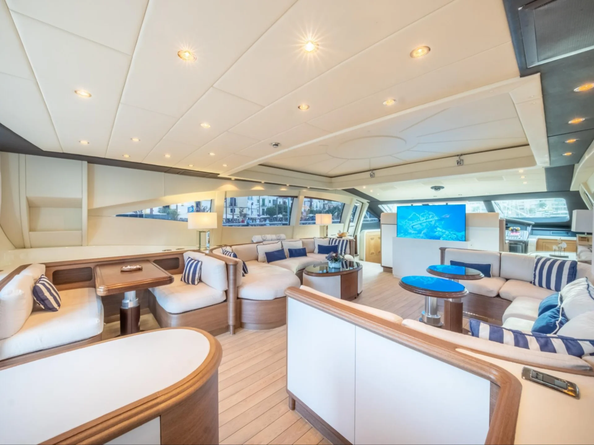 CHILL OUT | Mangusta 92 - Mangusta