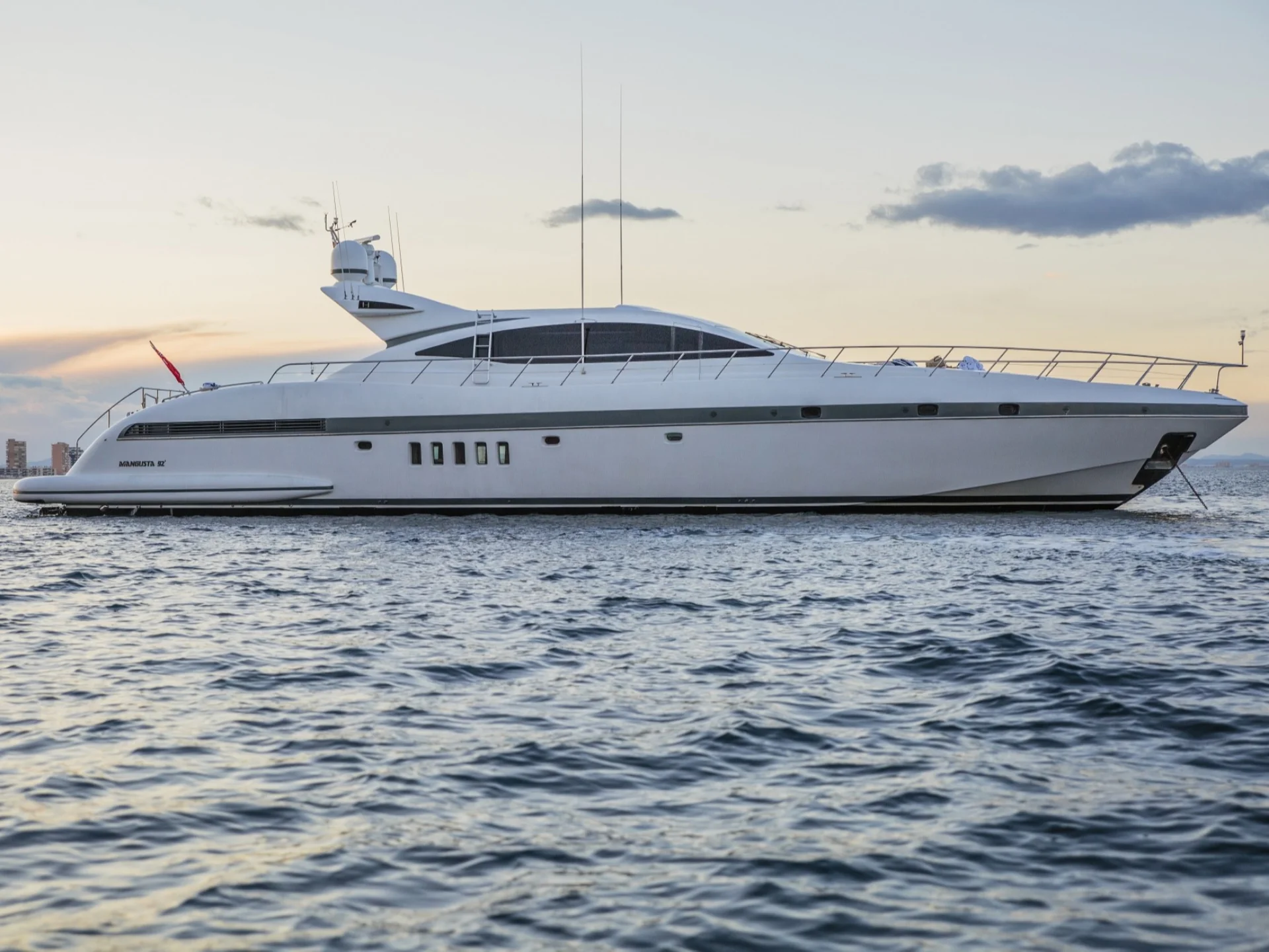 CHILL OUT | Mangusta 92 - Mangusta