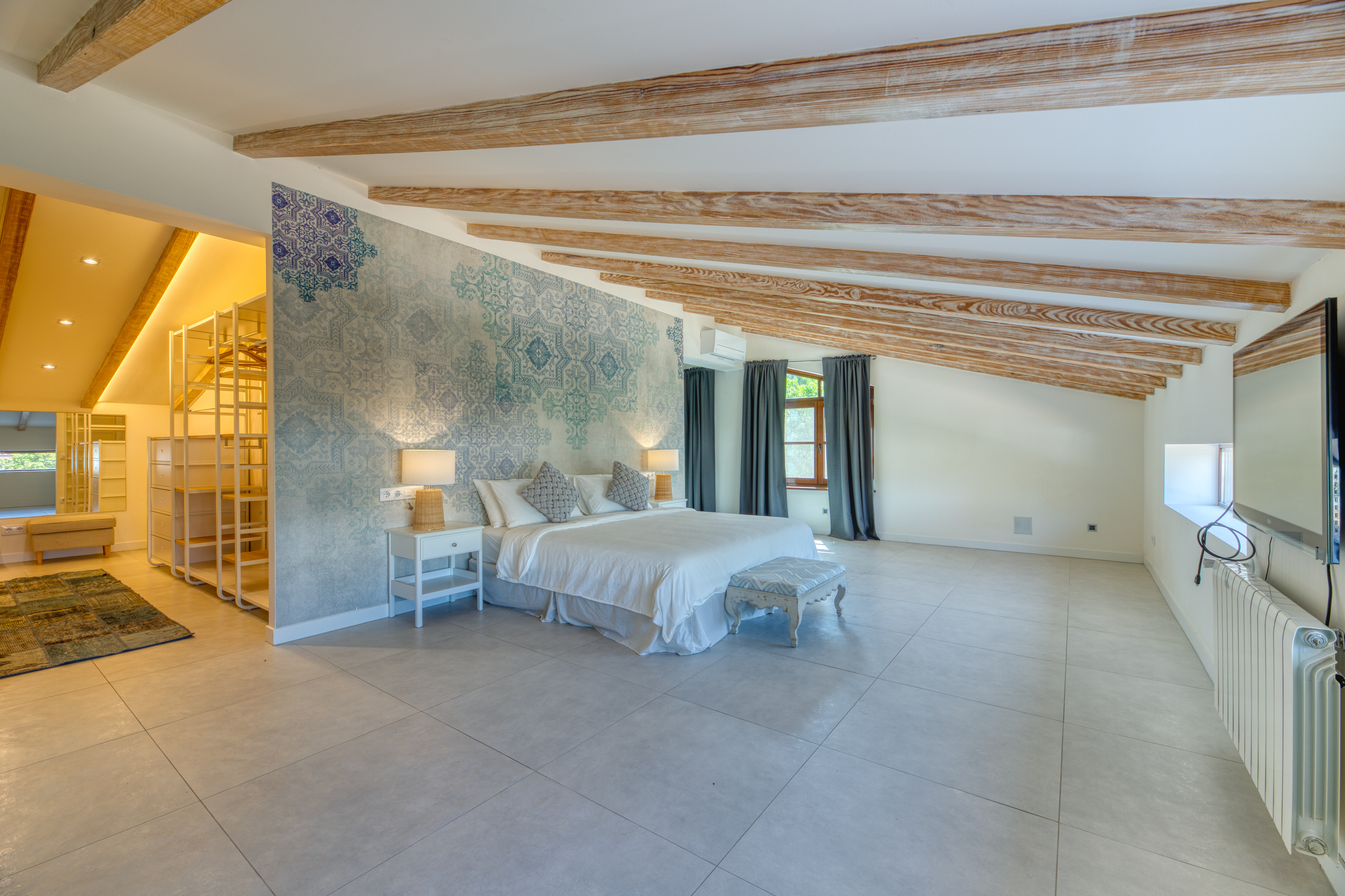 Elegante villa familiare con piscina e ampi spazi abitativi a Palmanova