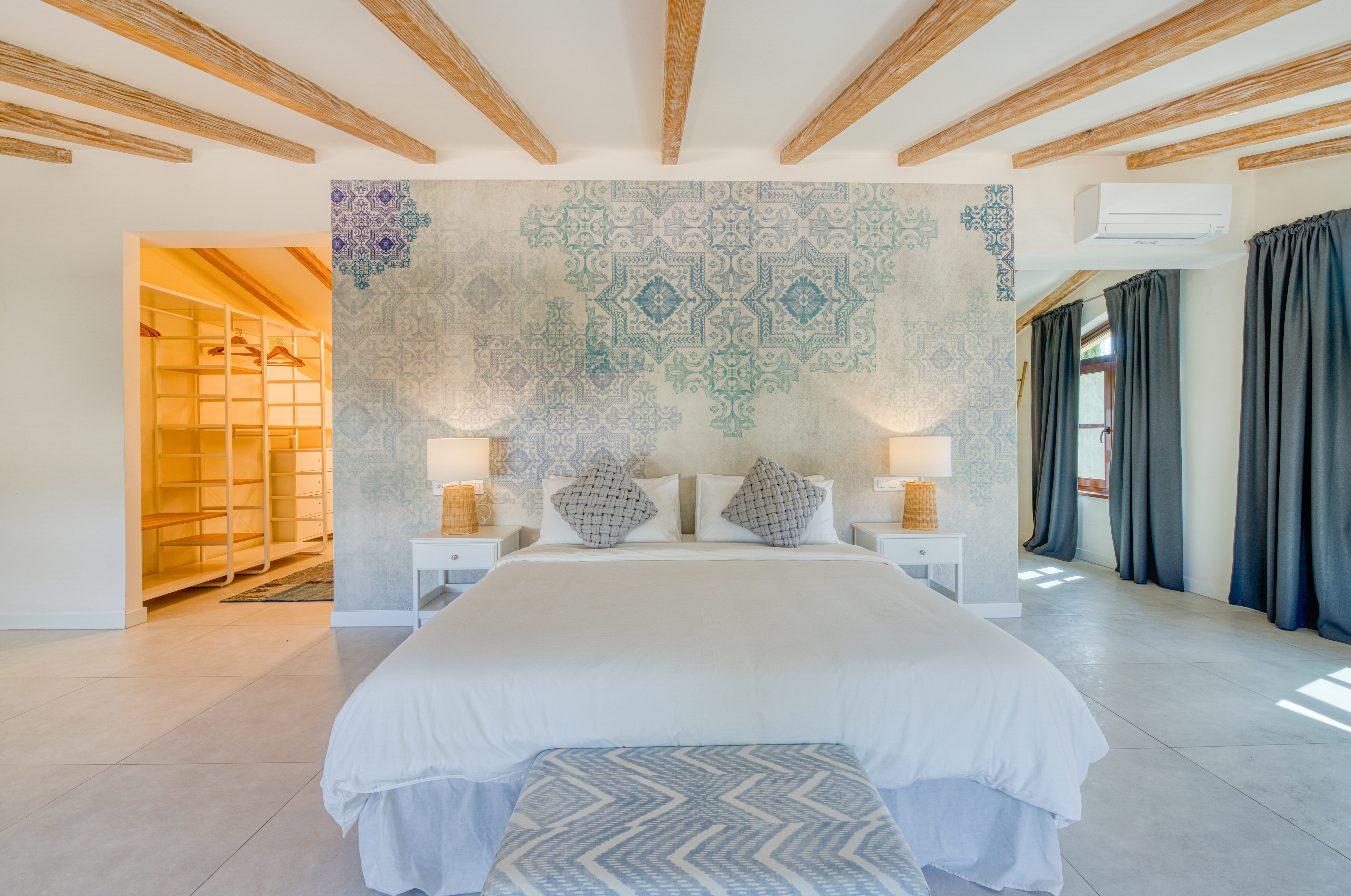 Elegante villa familiare con piscina e ampi spazi abitativi a Palmanova