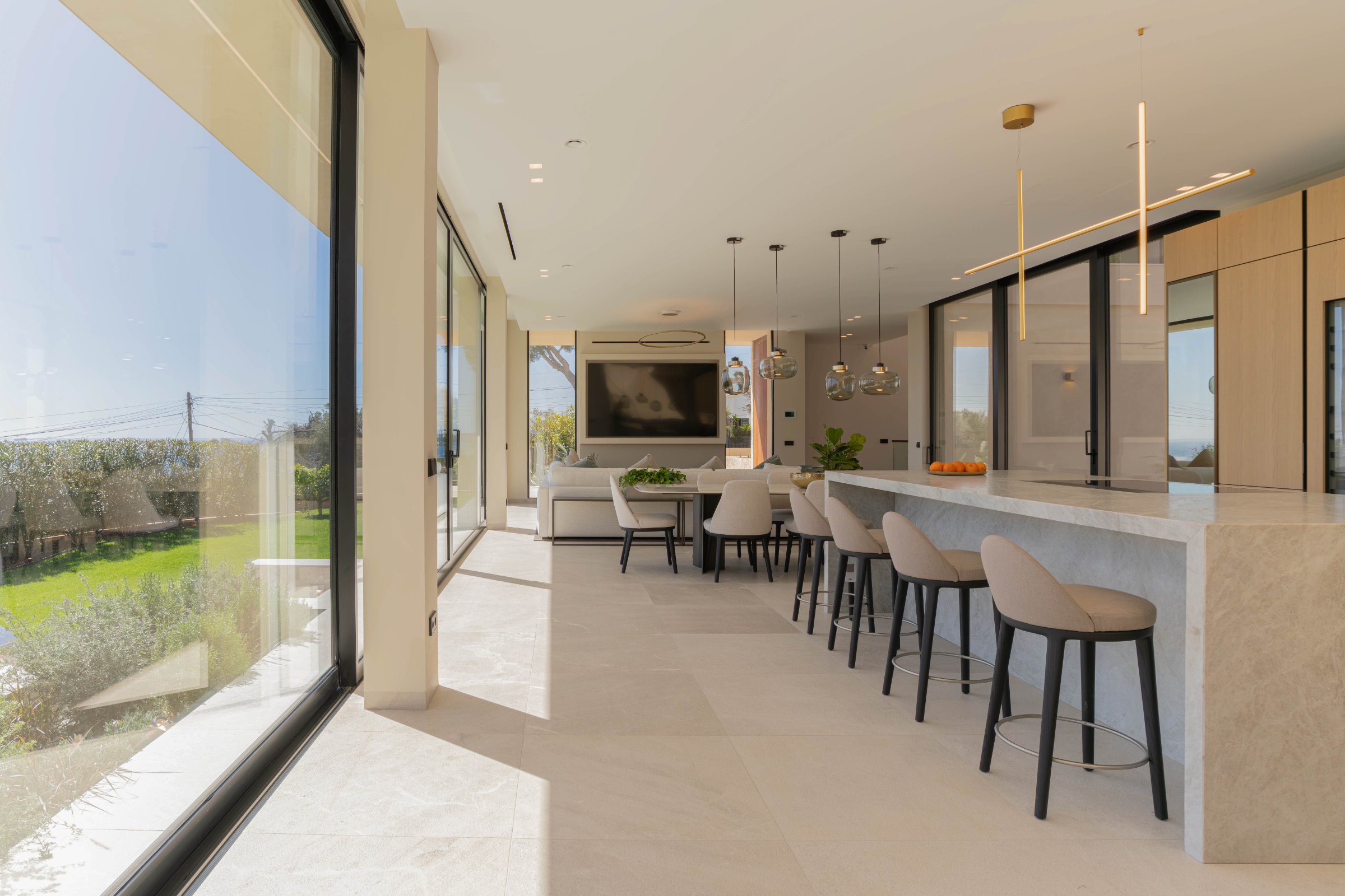Vita di Lusso a Costa d’en Blanes con Vista Mare Aperta