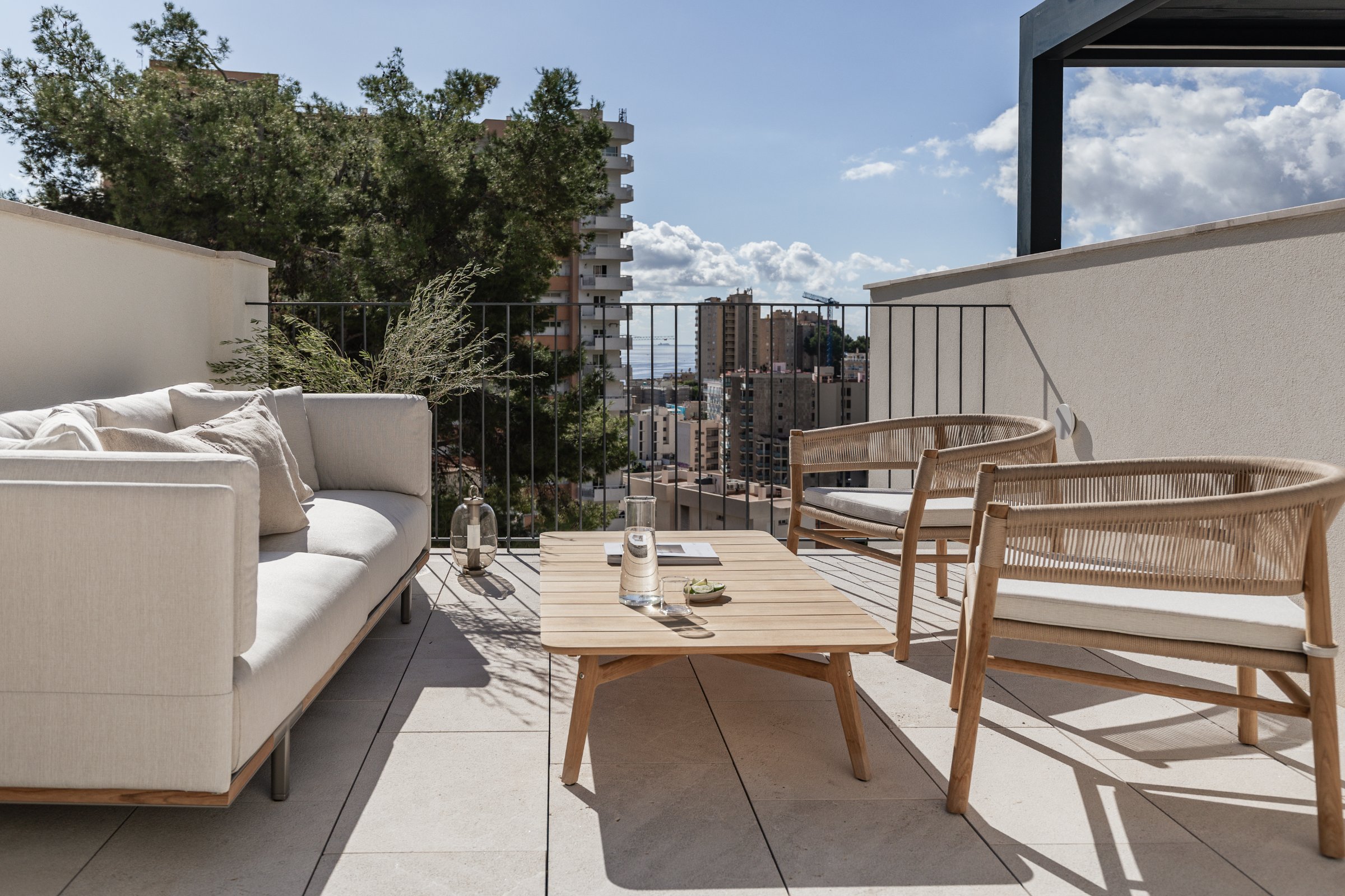 Contemporary Penthouse in an Exclusive New Development - luxury property in Cala Major, Mallorca