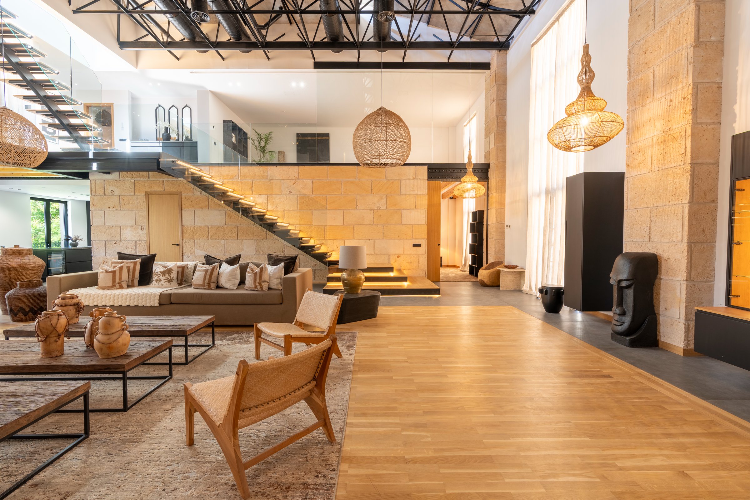 Exquisite Penthouse Loft in Vibrant Santa Catalina, Mallorca - Photo 3