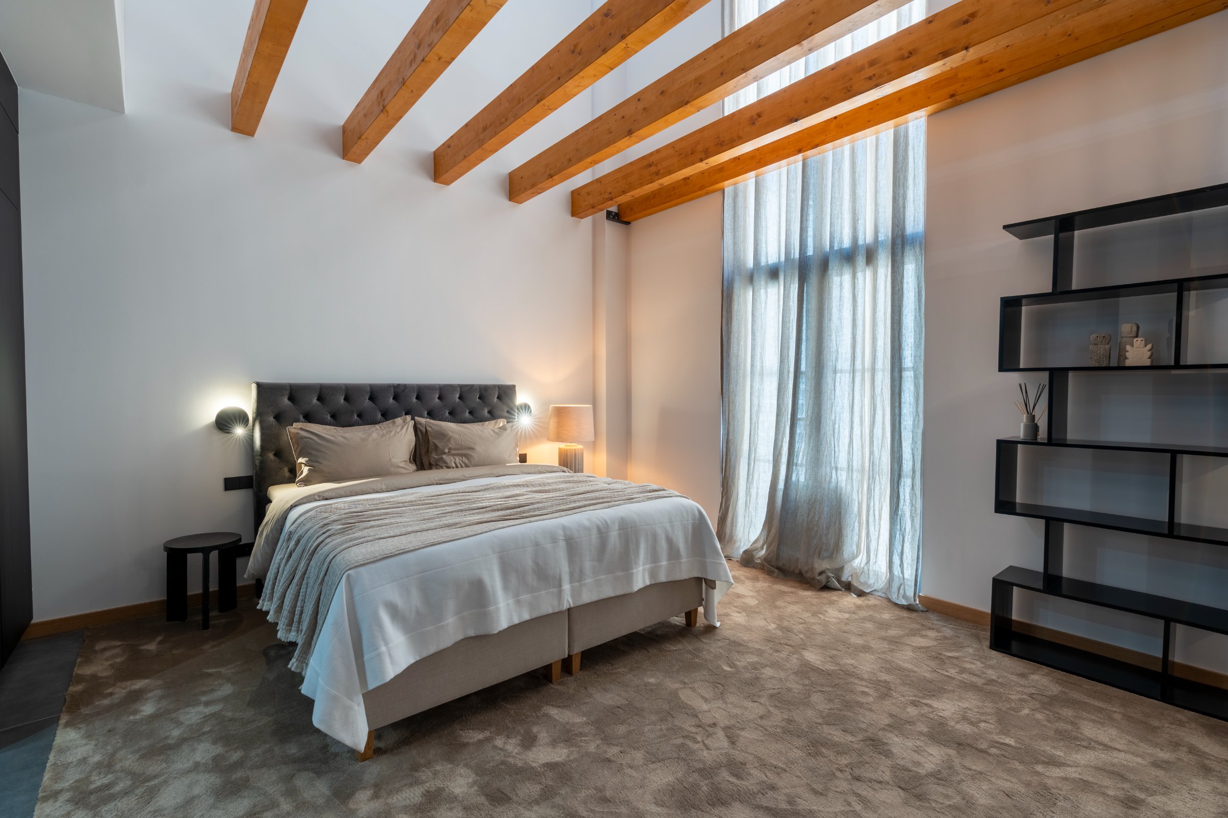 Designer Loft with Spectacular Rooftop Terrace in Santa Catalina