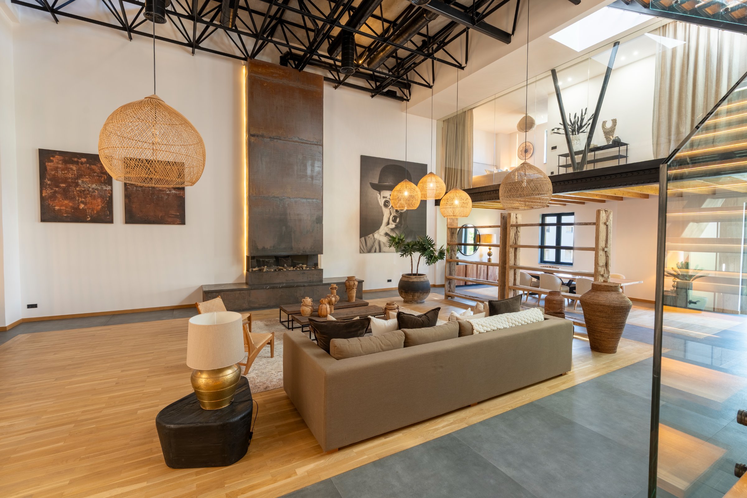 Designer Loft with Spectacular Rooftop Terrace in Santa Catalina