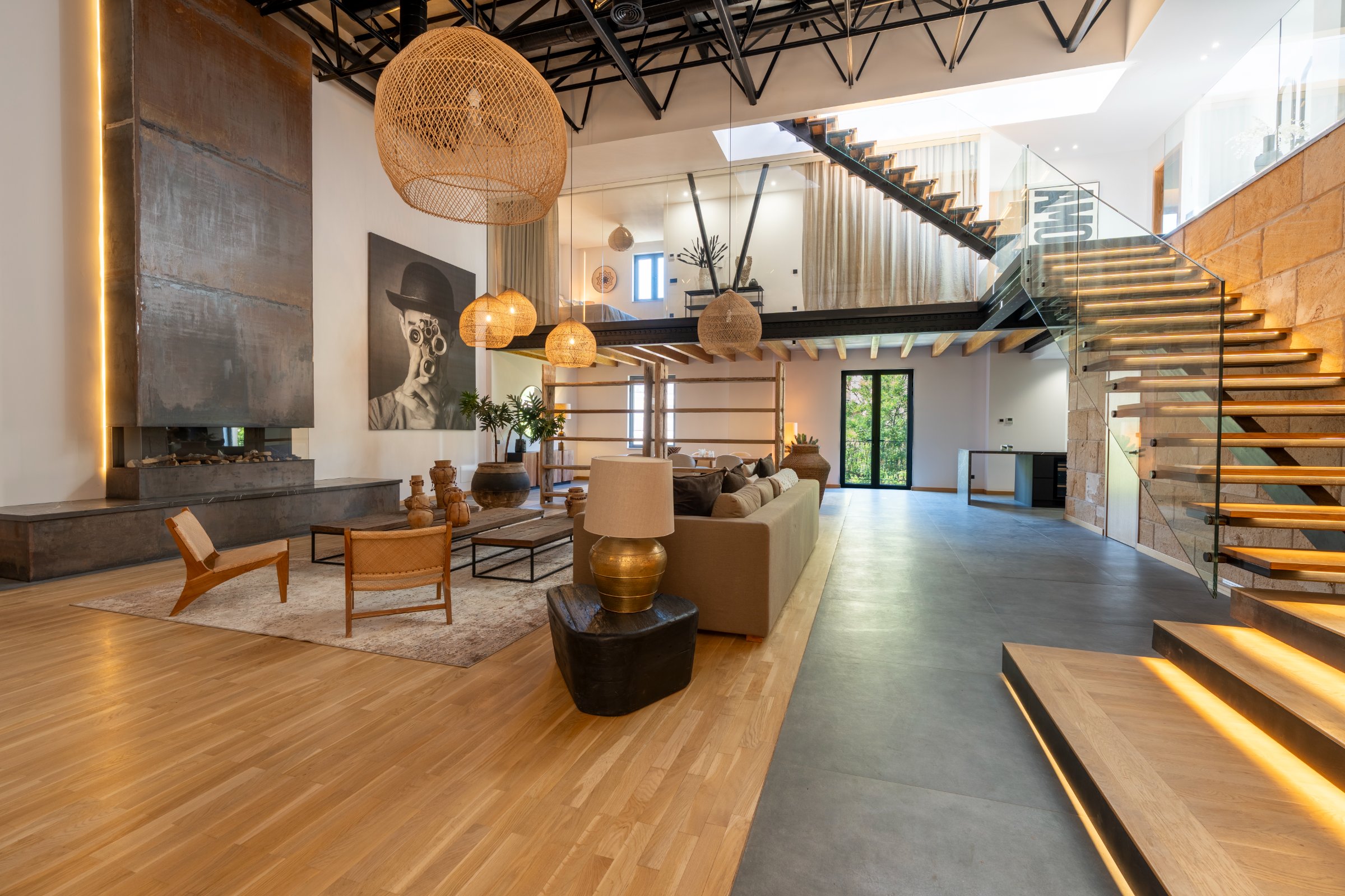Exquisite Penthouse Loft in Vibrant Santa Catalina, Mallorca - Photo 2
