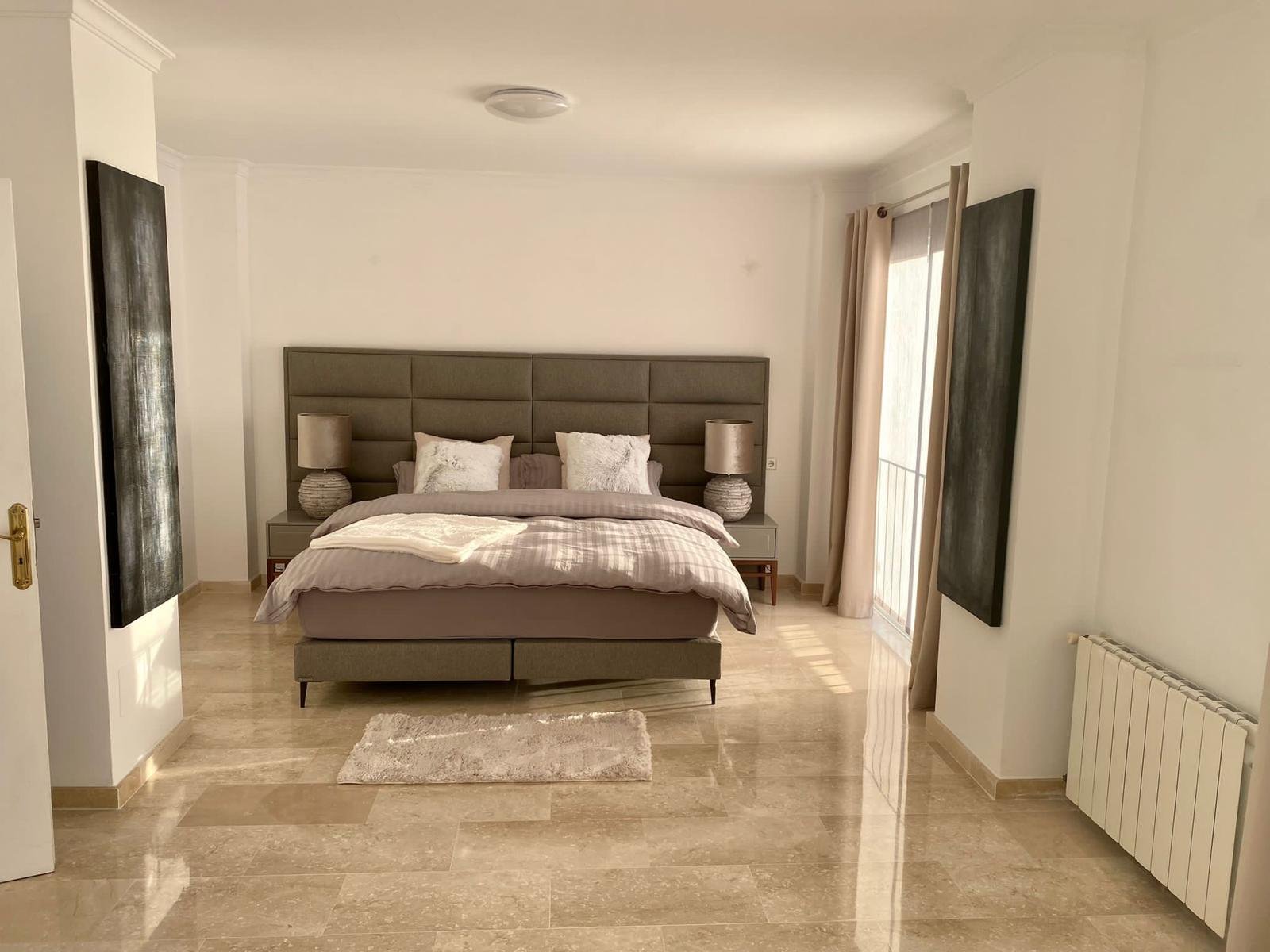 Contemporary Villa with Sea Views and Timeless Elegance