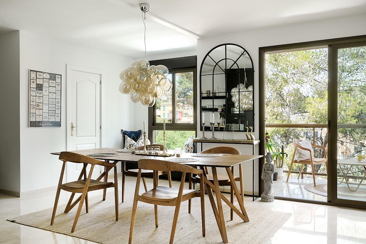 Fein ausgestattete Wohnung mit Dachterrasse und beeindruckendem Meerblick in Cala Major