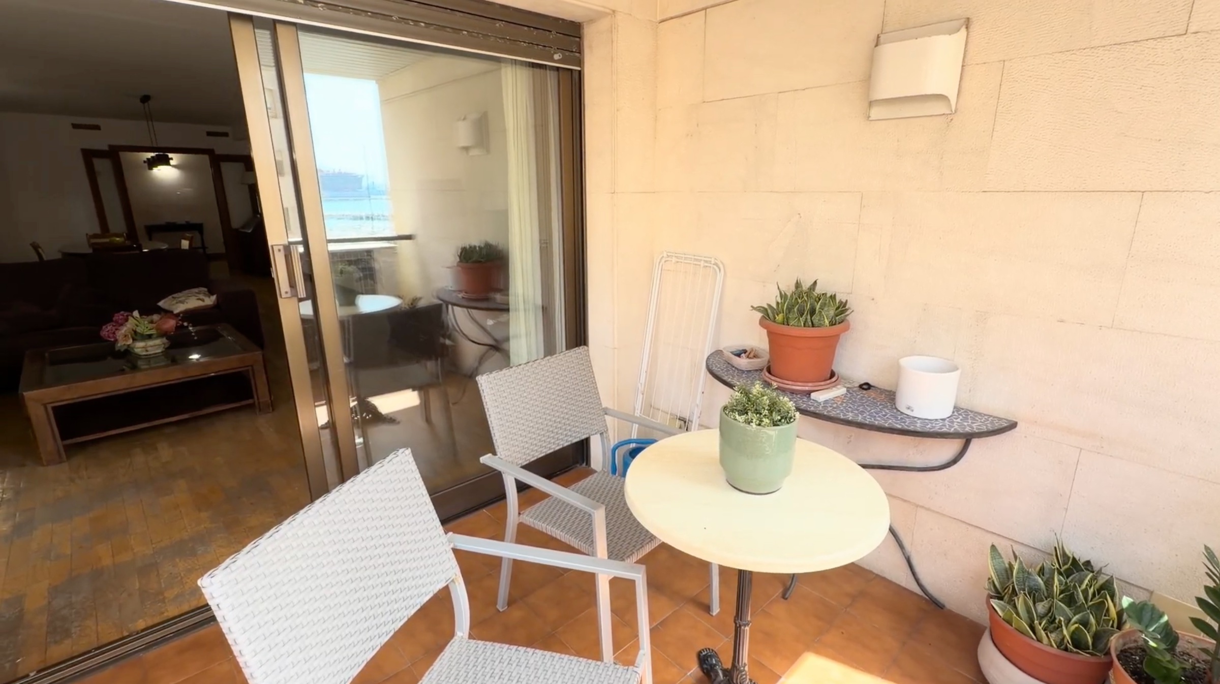 Außergewöhnliche Wohnung direkt am Paseo Marítimo in erstklassiger Lage