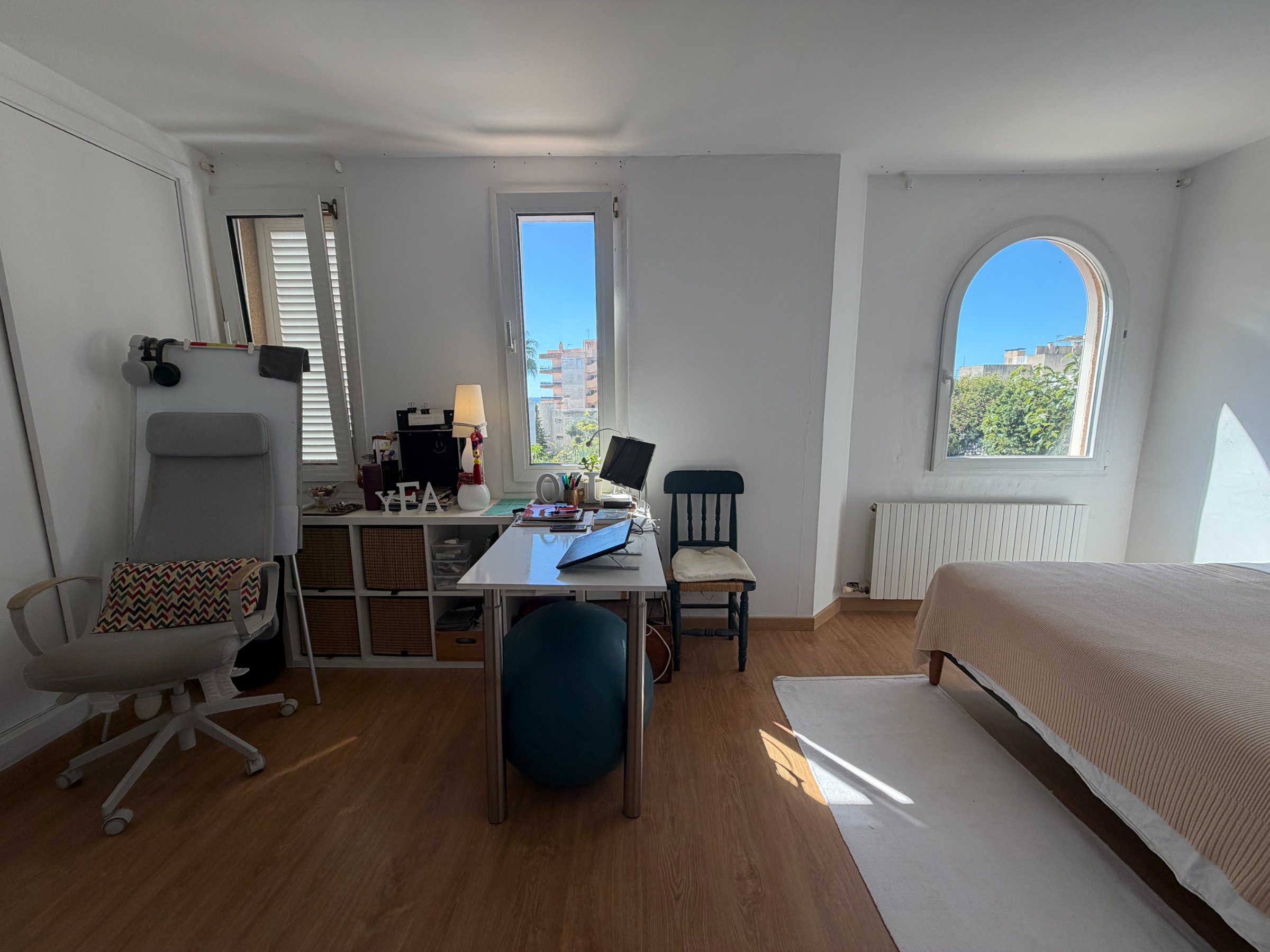 Charming Duplex Living in La Bonanova