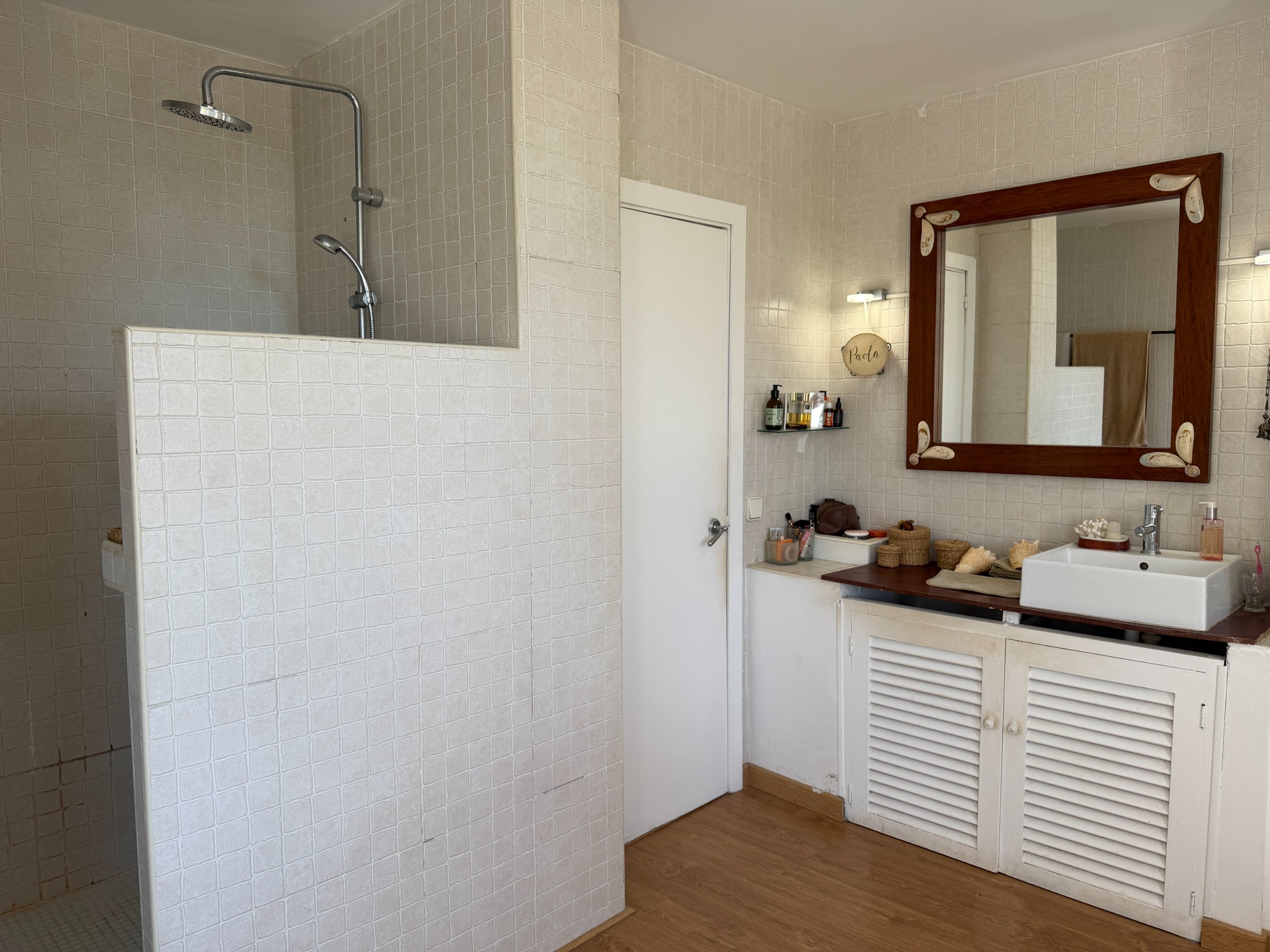 Charming Duplex Living in La Bonanova