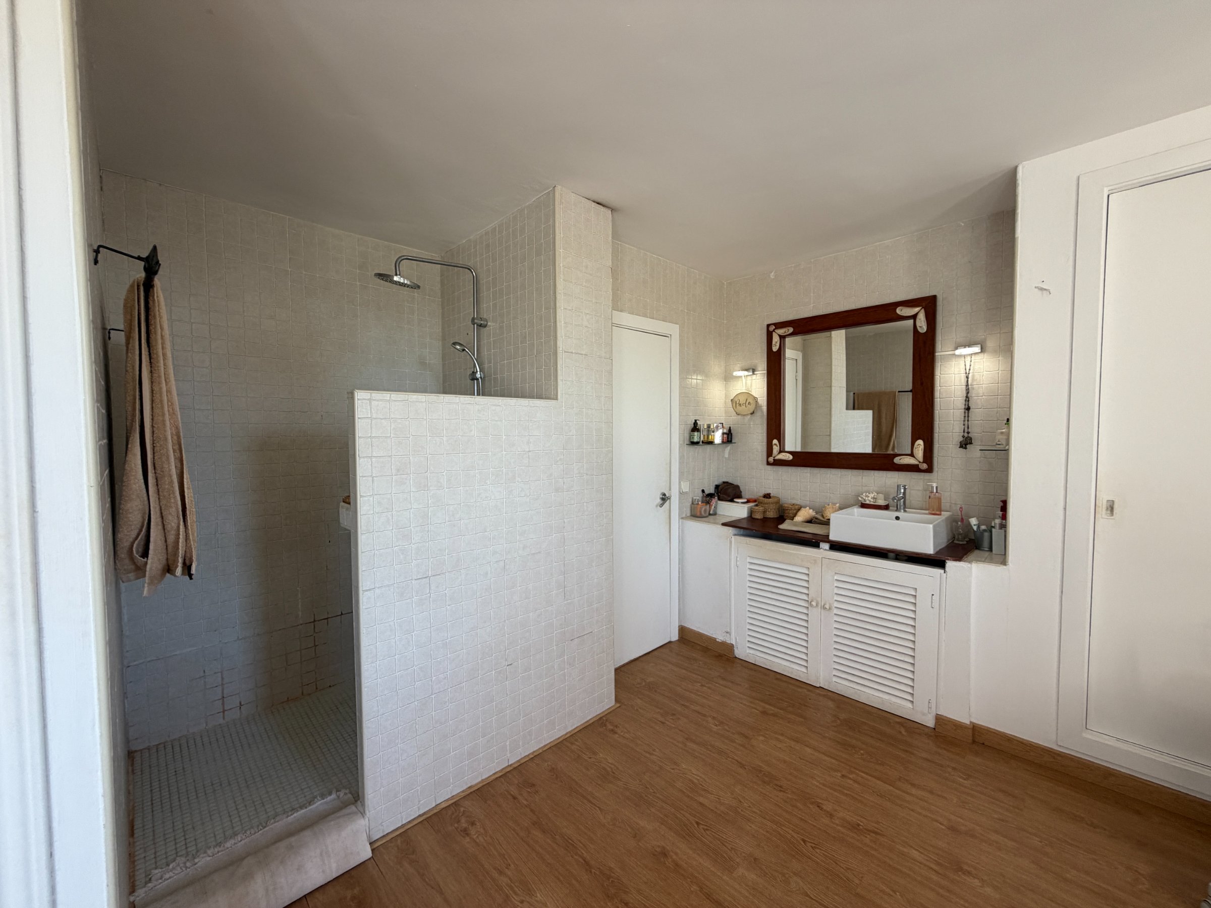 Charming Duplex Living in La Bonanova