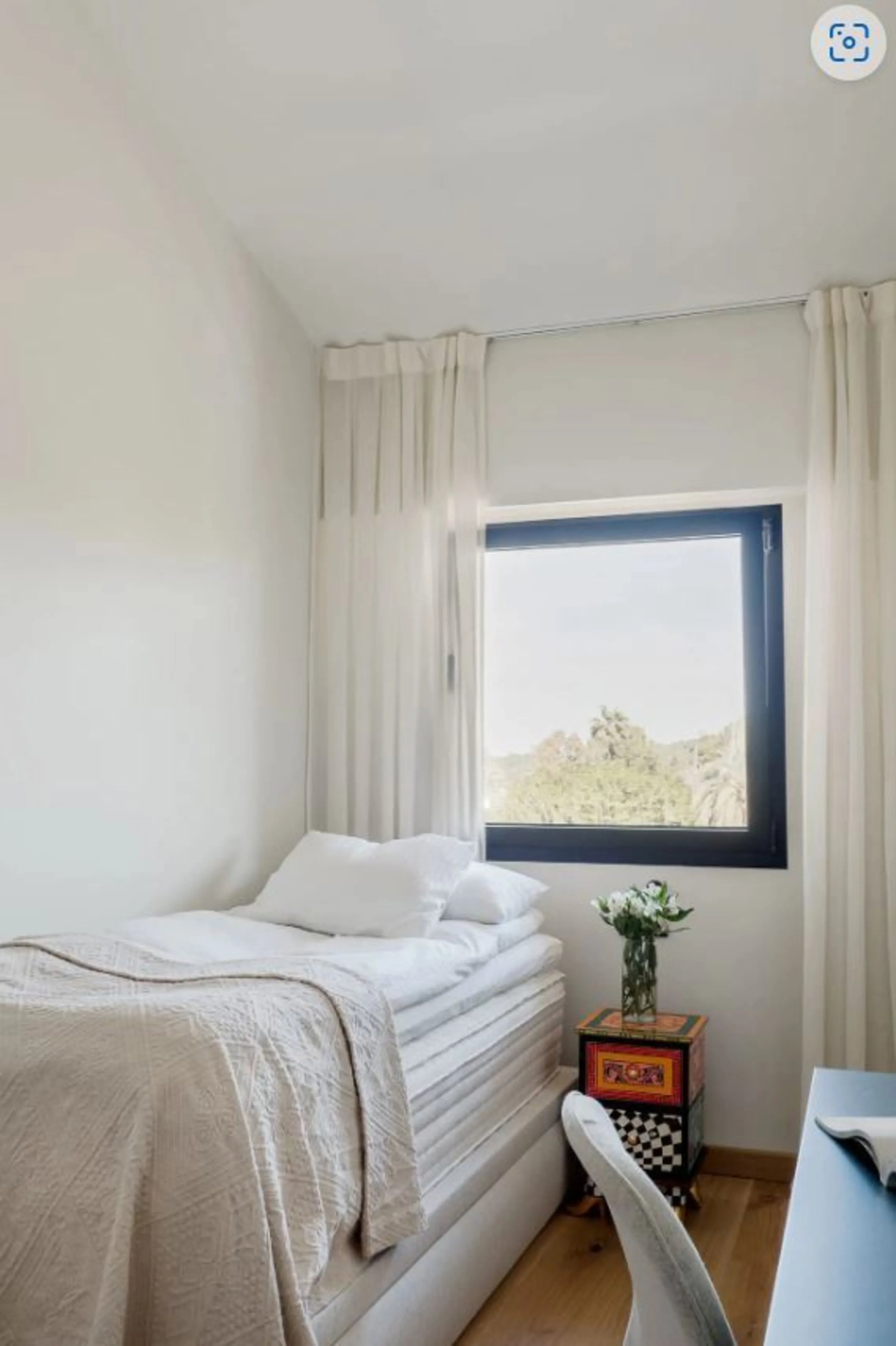 Contemporary Duplex Penthouse in La Bonanova