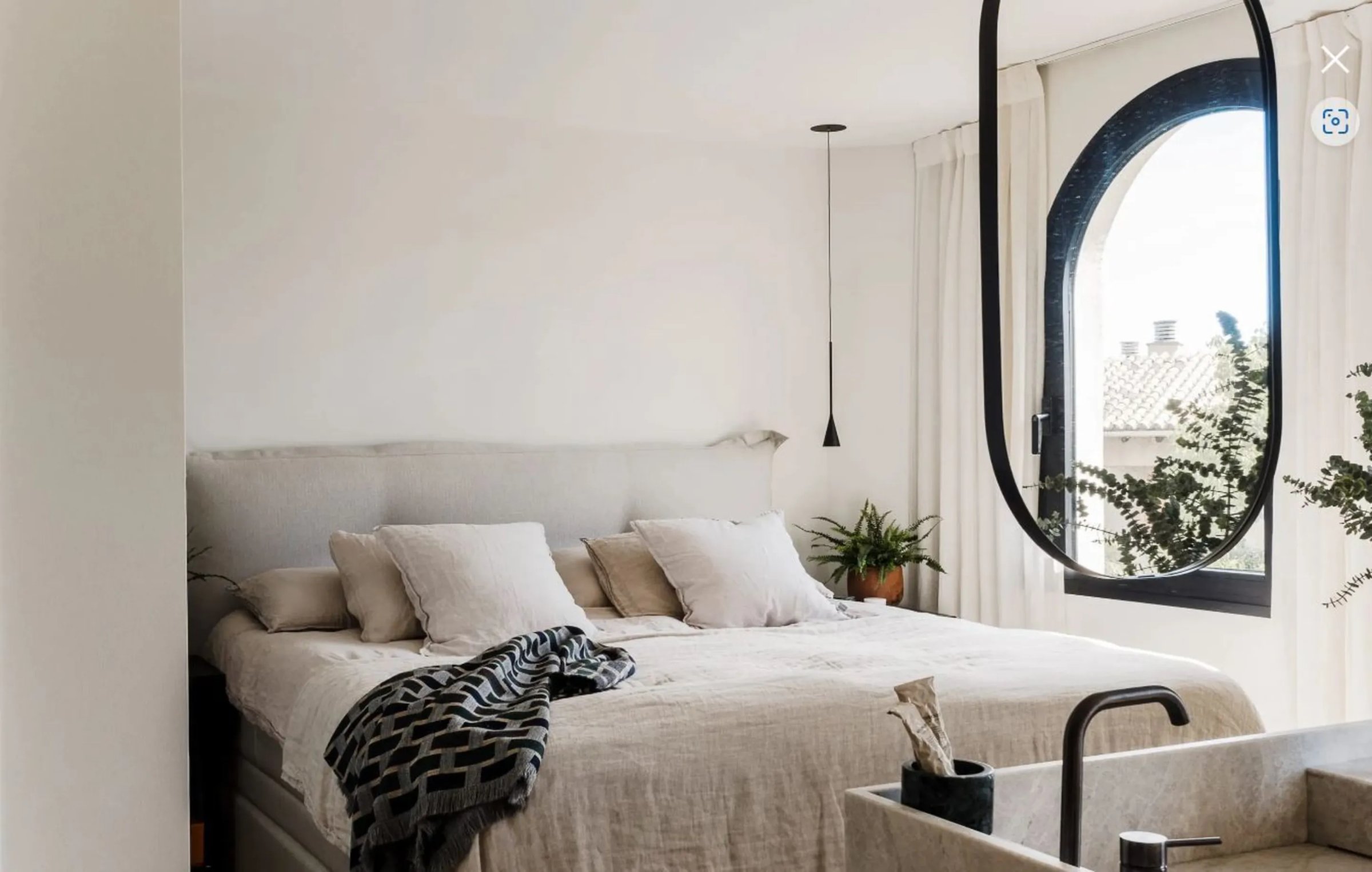 Contemporary Duplex Penthouse in La Bonanova