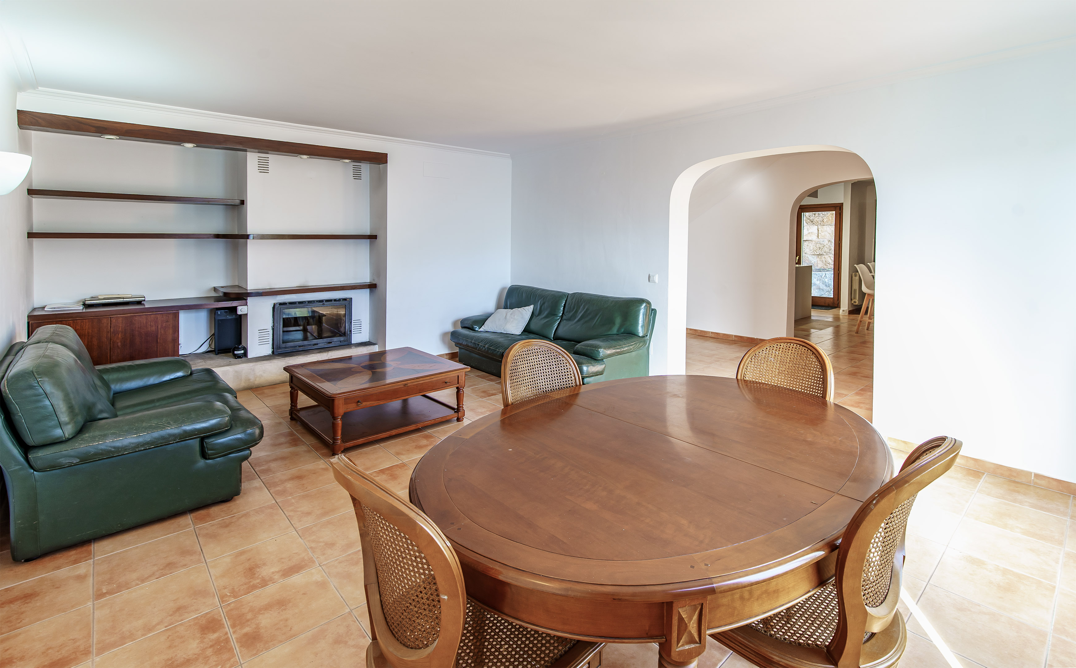 Charming townhouse in Attractive Portals Nous - Photo 3