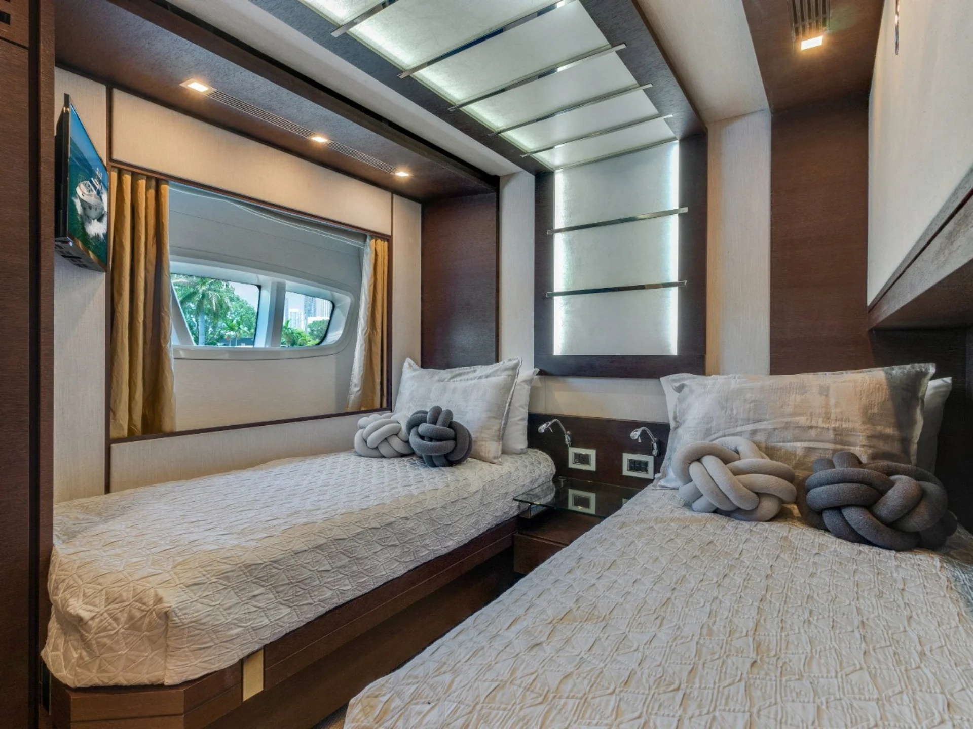 SCARLET | Azimut 103S - Azimut