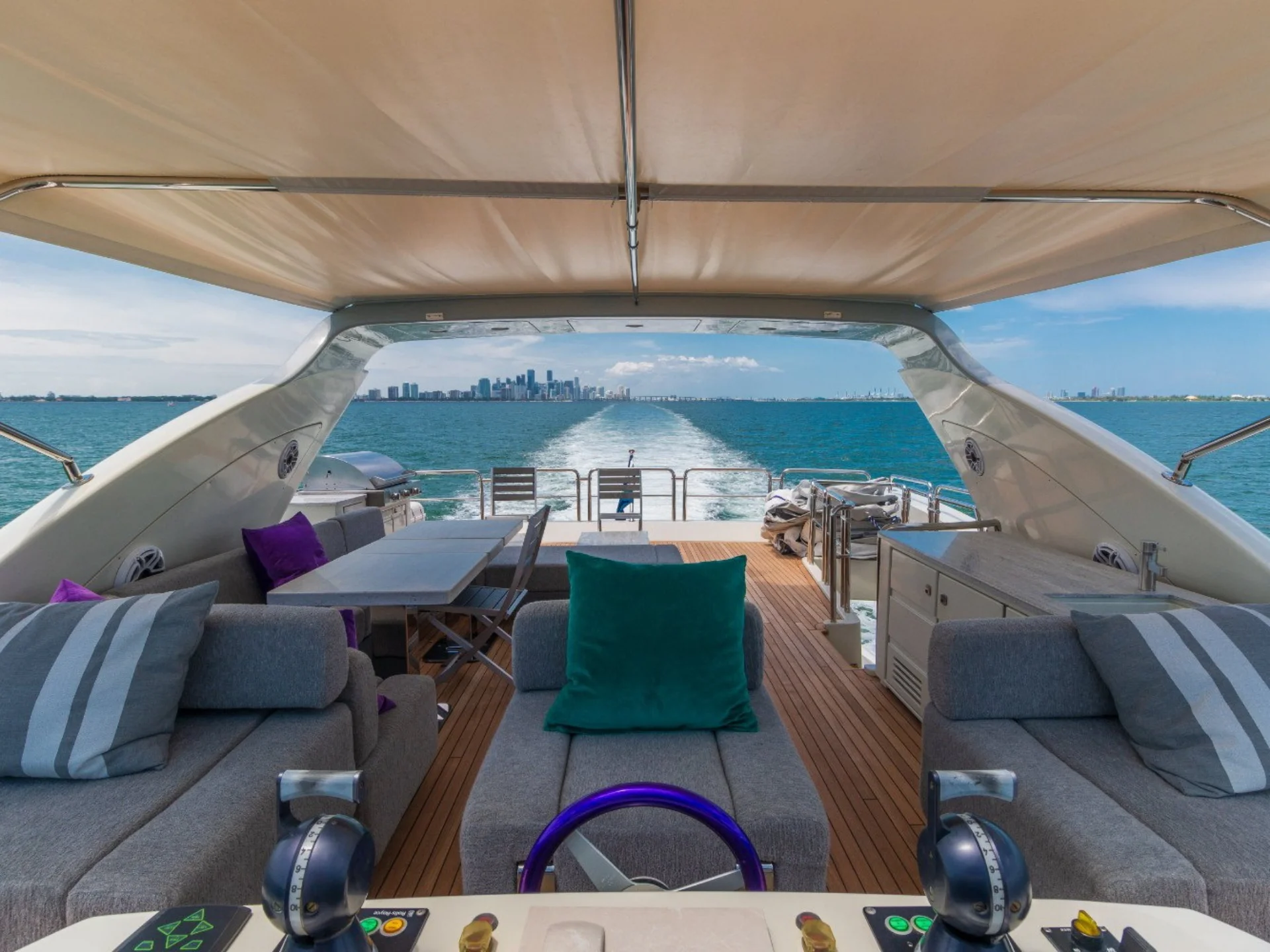 SCARLET | Azimut 103S - Azimut