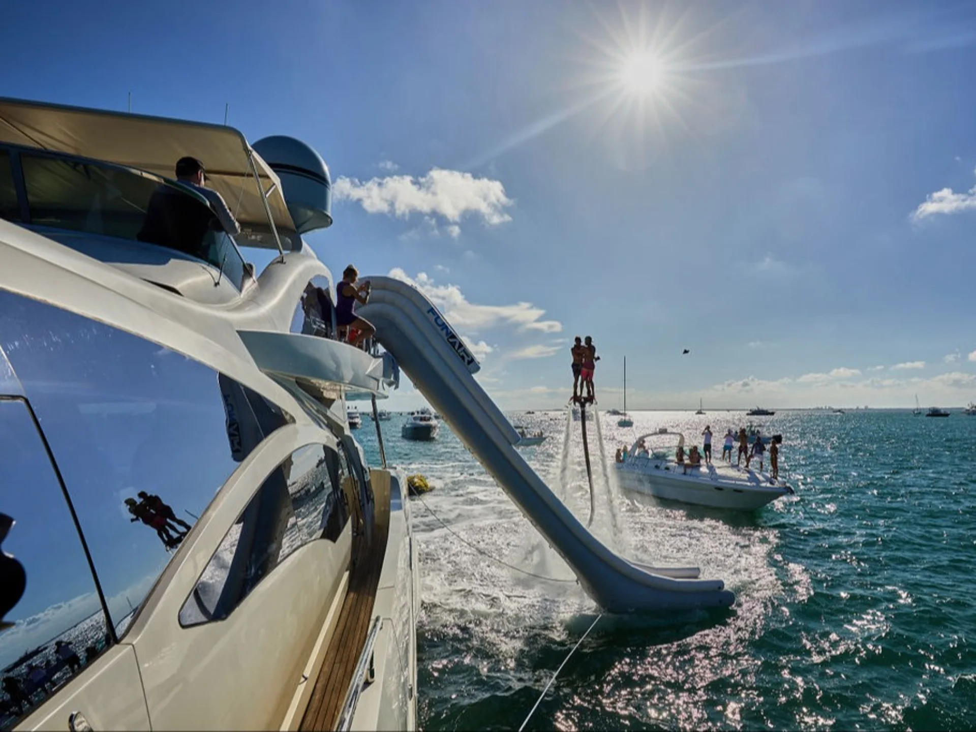 SCARLET | Azimut 103S - Azimut