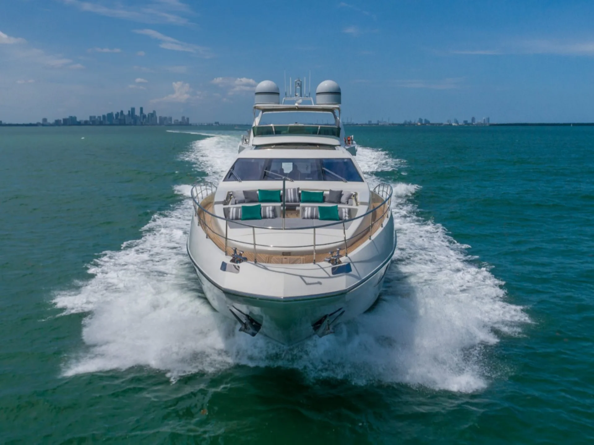 SCARLET | Azimut 103S - Azimut