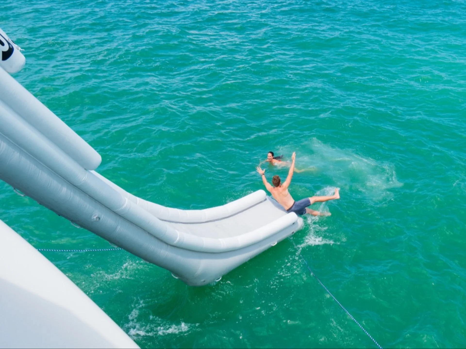 SCARLET | Azimut 103S - Azimut