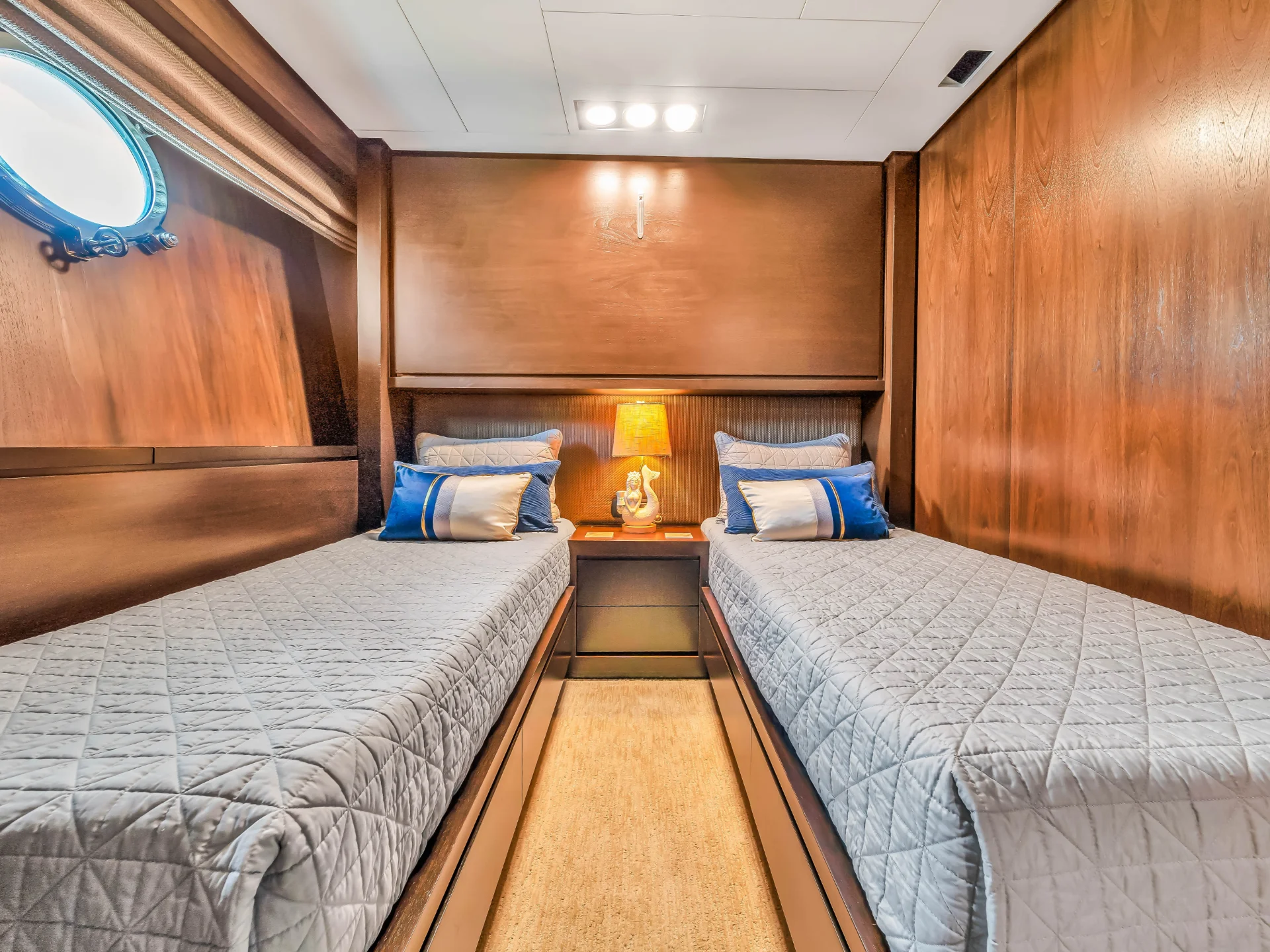 RYLAX | Azimut 116 - Azimut